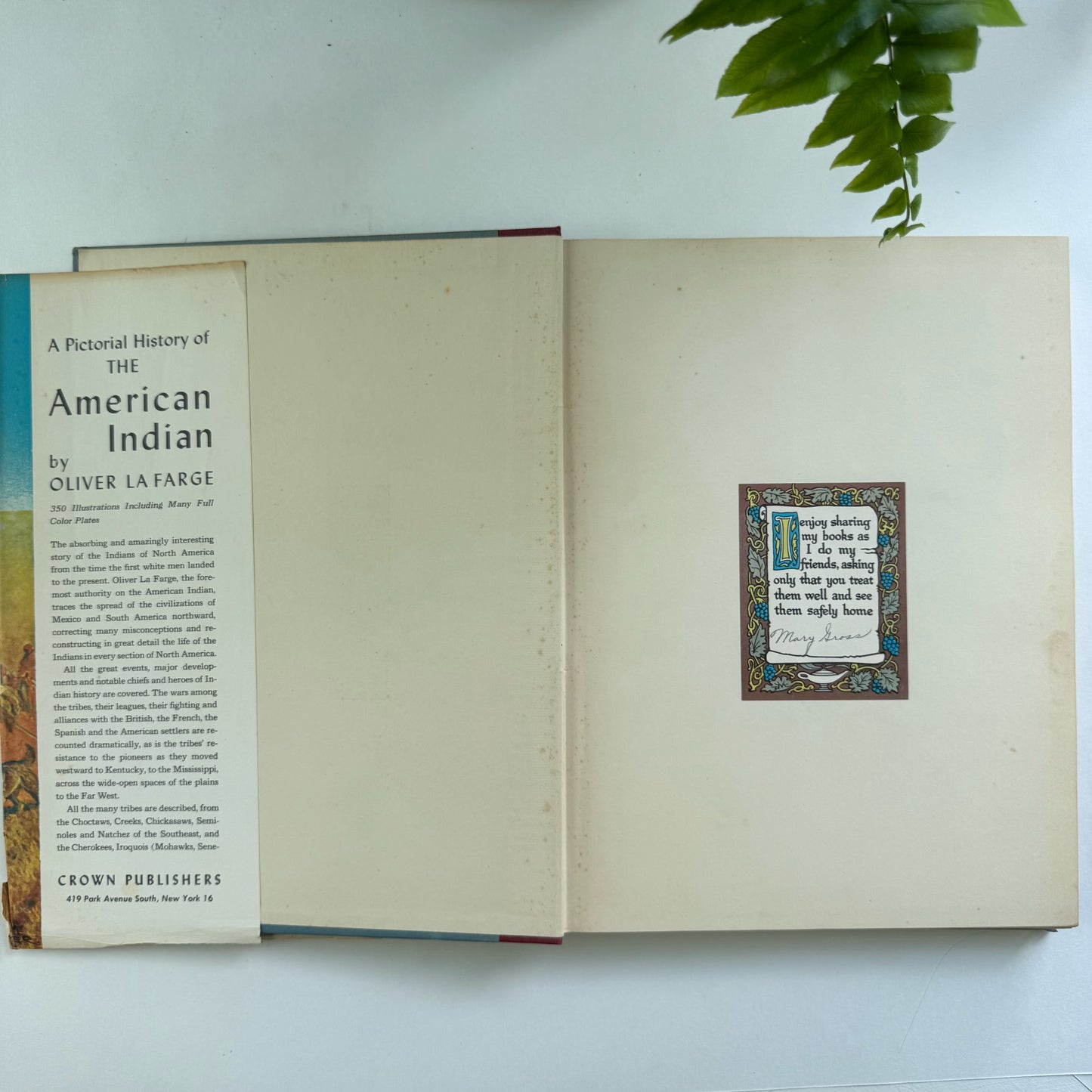 A Pictorial History of the American Indian, Oliver La Farge, 1956 Oversized Hardcover