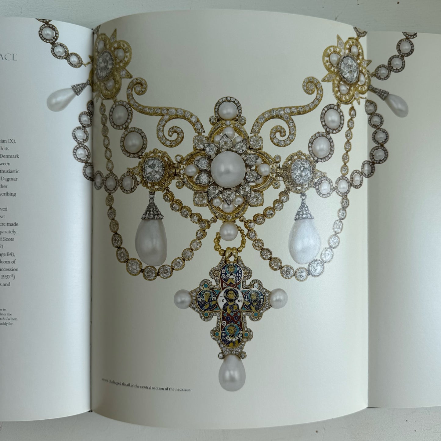 The Queen's Diamonds, 2012, Sir Hugh Roberts, Coffee Table Book