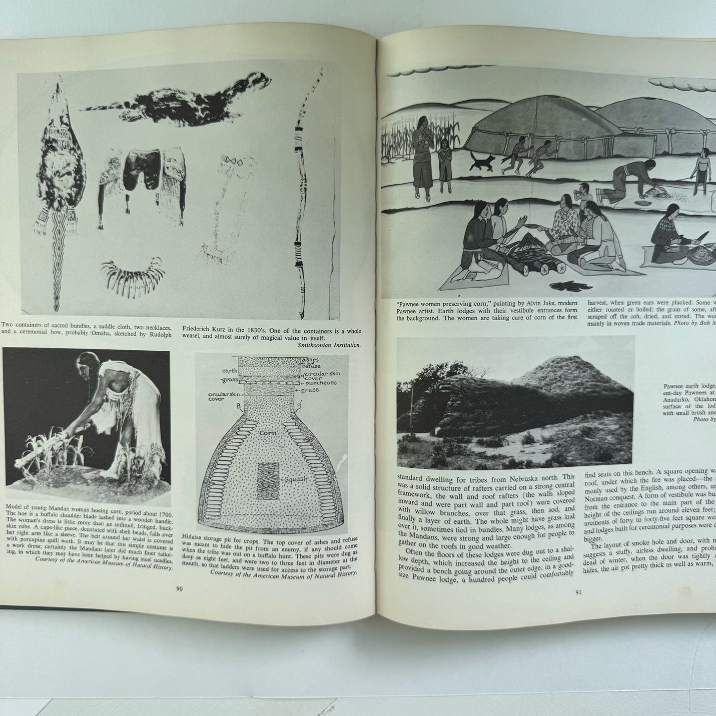 A Pictorial History of the American Indian, Oliver La Farge, 1956 Oversized Hardcover