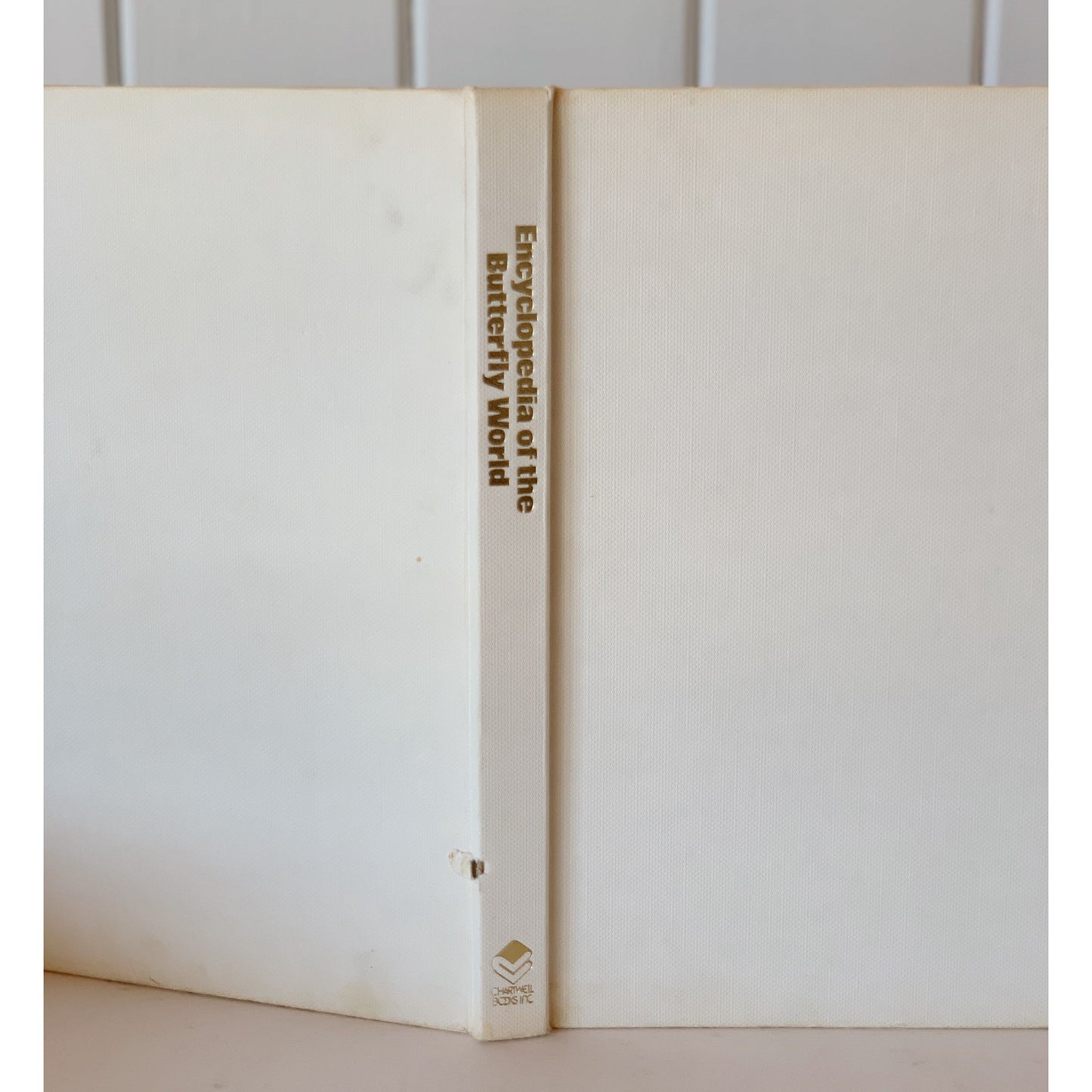 The Illustrated Encyclopedia of the Butterfly World, 1975 Oversized Book