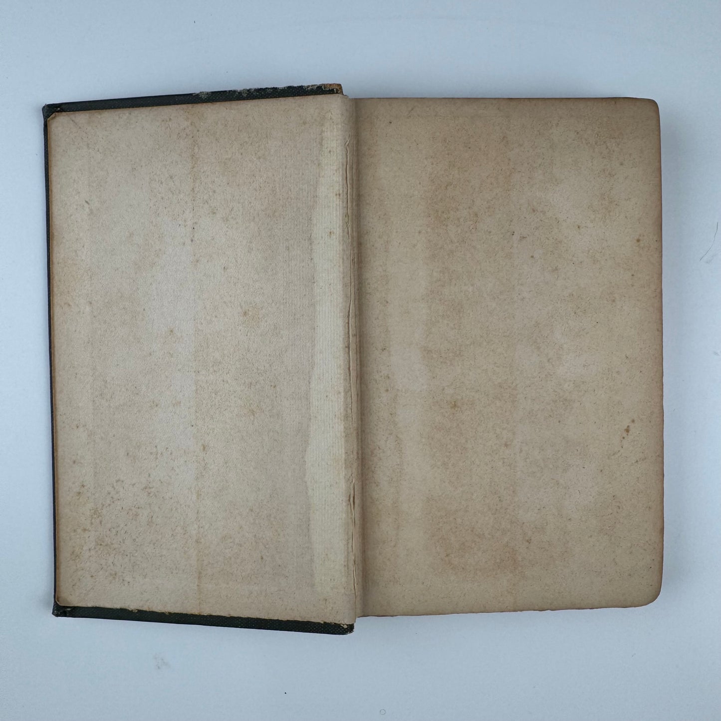 Silas Marner, George Eliot, The New Universal Library, Antique Pocket-Sized Green Hardcover