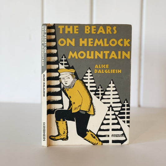 The Bears on Hemlock Mountain, Alice Dagliesh, Helen Sewell, Weekly Reader Hardcover, 1952