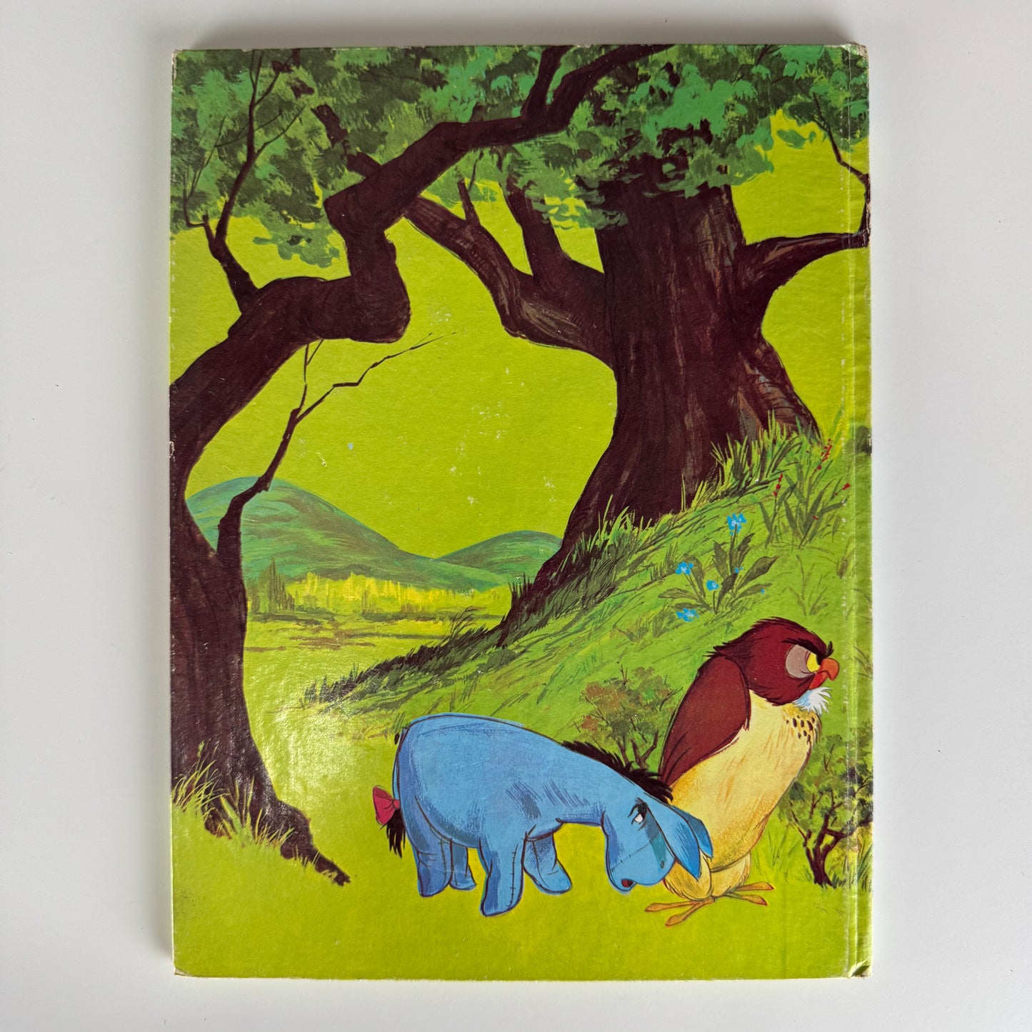 Winnie the Pooh: A Tight Squeeze, 1978 Picture Golden Press Oversized Book Hardcover