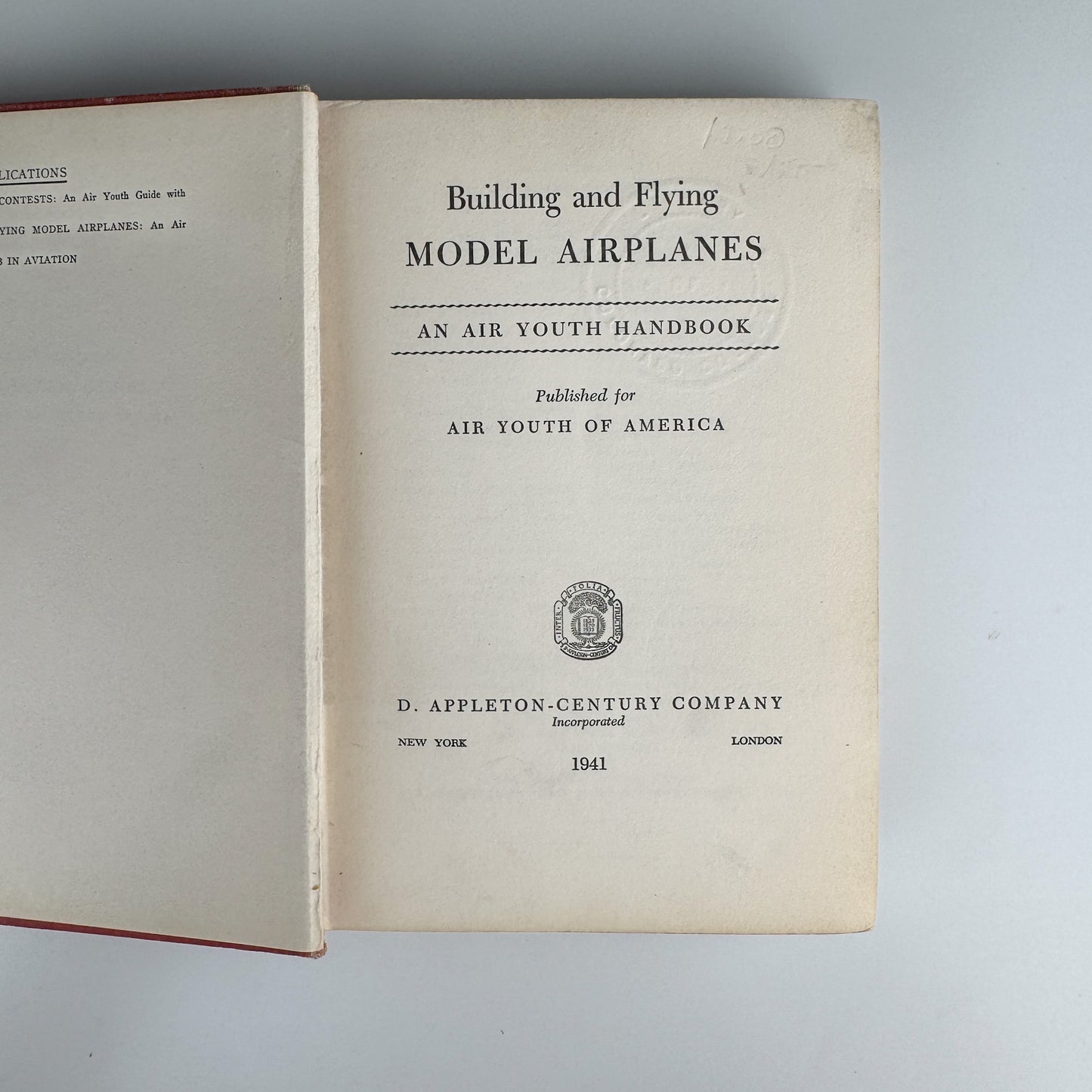 Building and Flying Model Airplanes, Air Youth Handbook, 1941