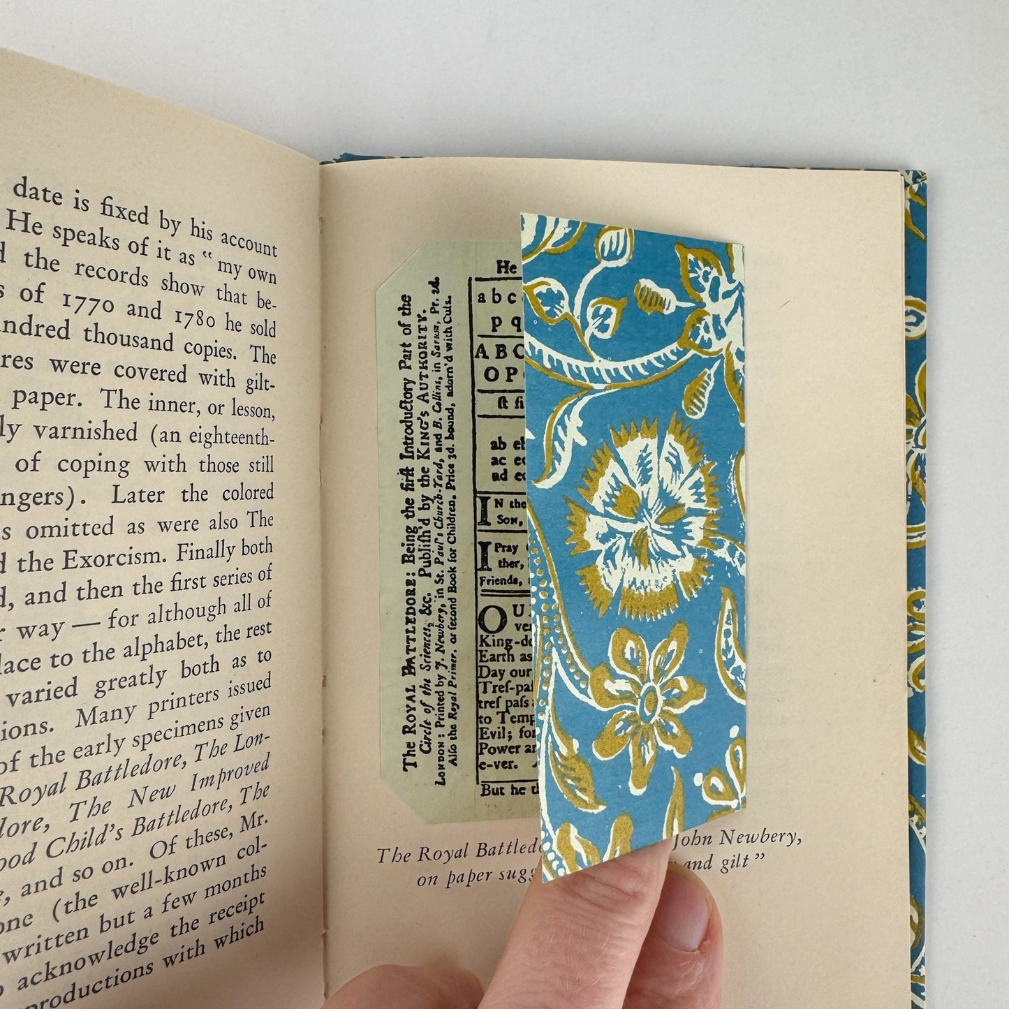 A Little History of the Horn - Book, Beulah Folmsbee, Vintage Mini Illustrated Hardcover - Pretty Old Books