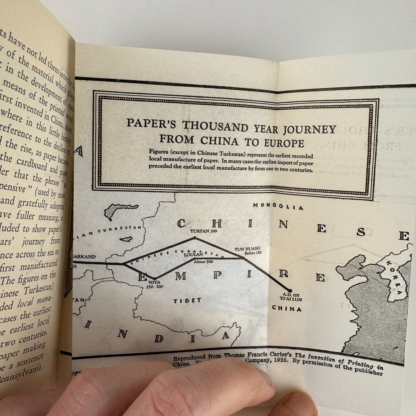 A Little History of the Horn - Book, Beulah Folmsbee, Vintage Mini Illustrated Hardcover - Pretty Old Books