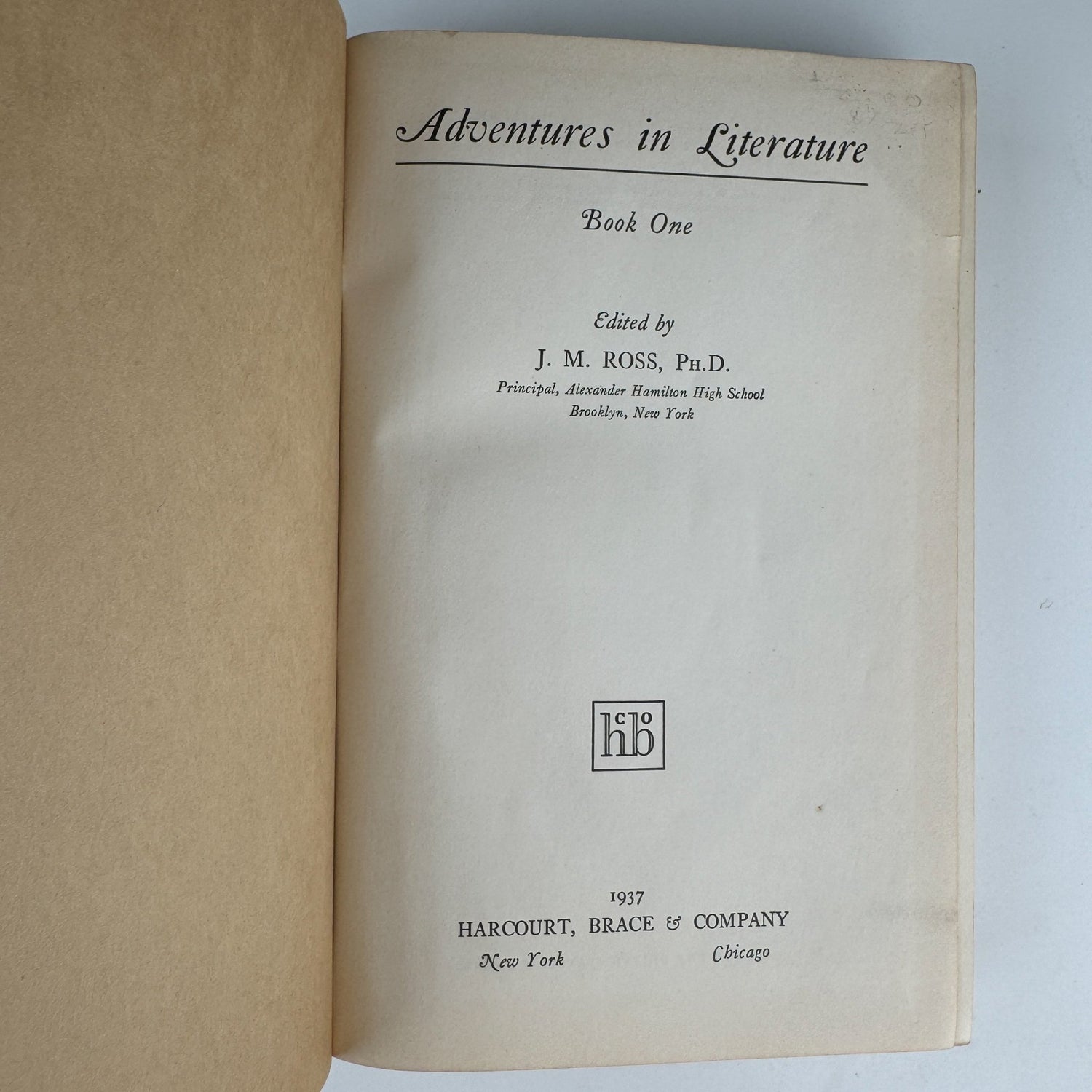 Adventures in Literature, Book One, 1937 - Pretty Old Books