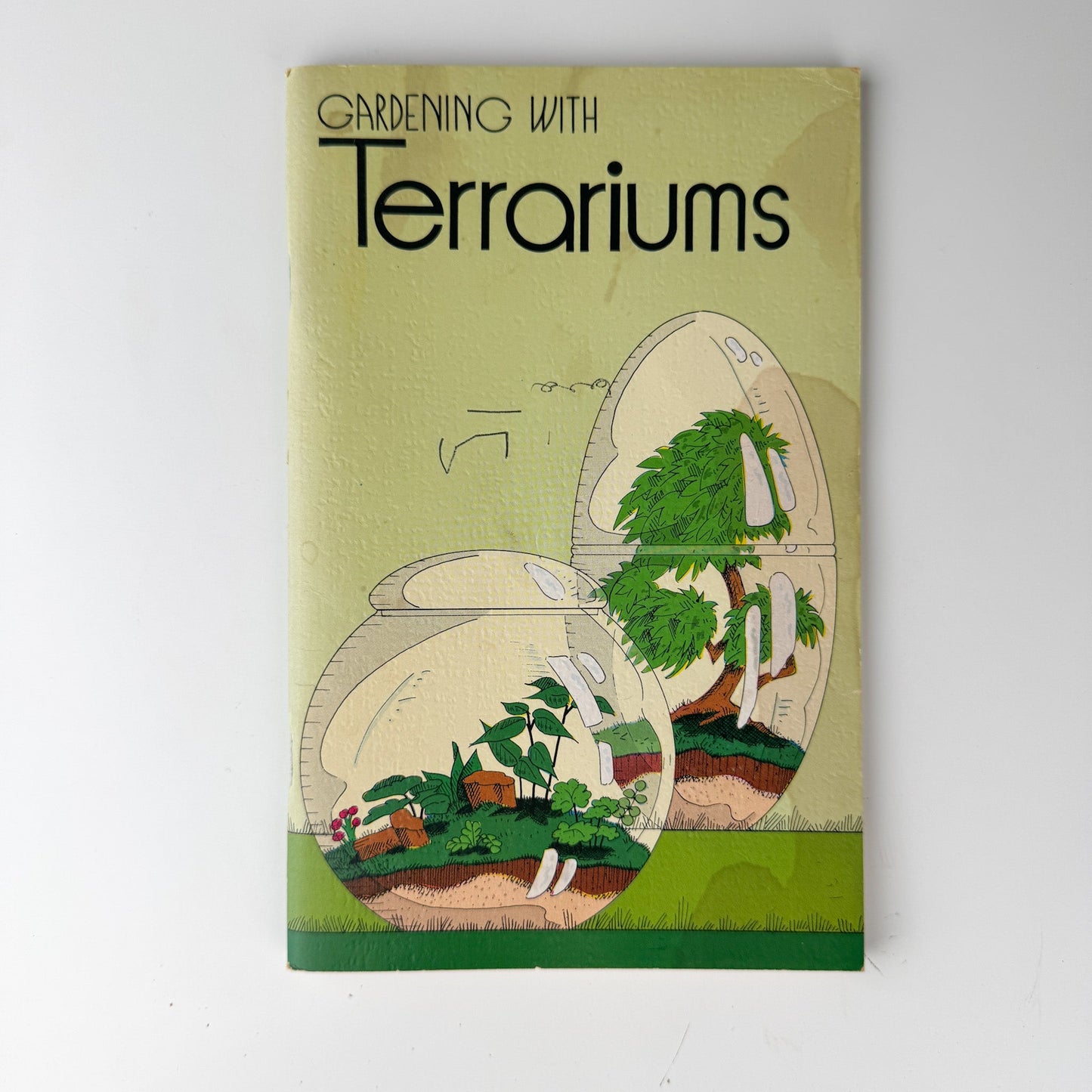Gardening With Terrariums, Vintage Paperback Illustrated Guide 1973 - Pretty Old Books