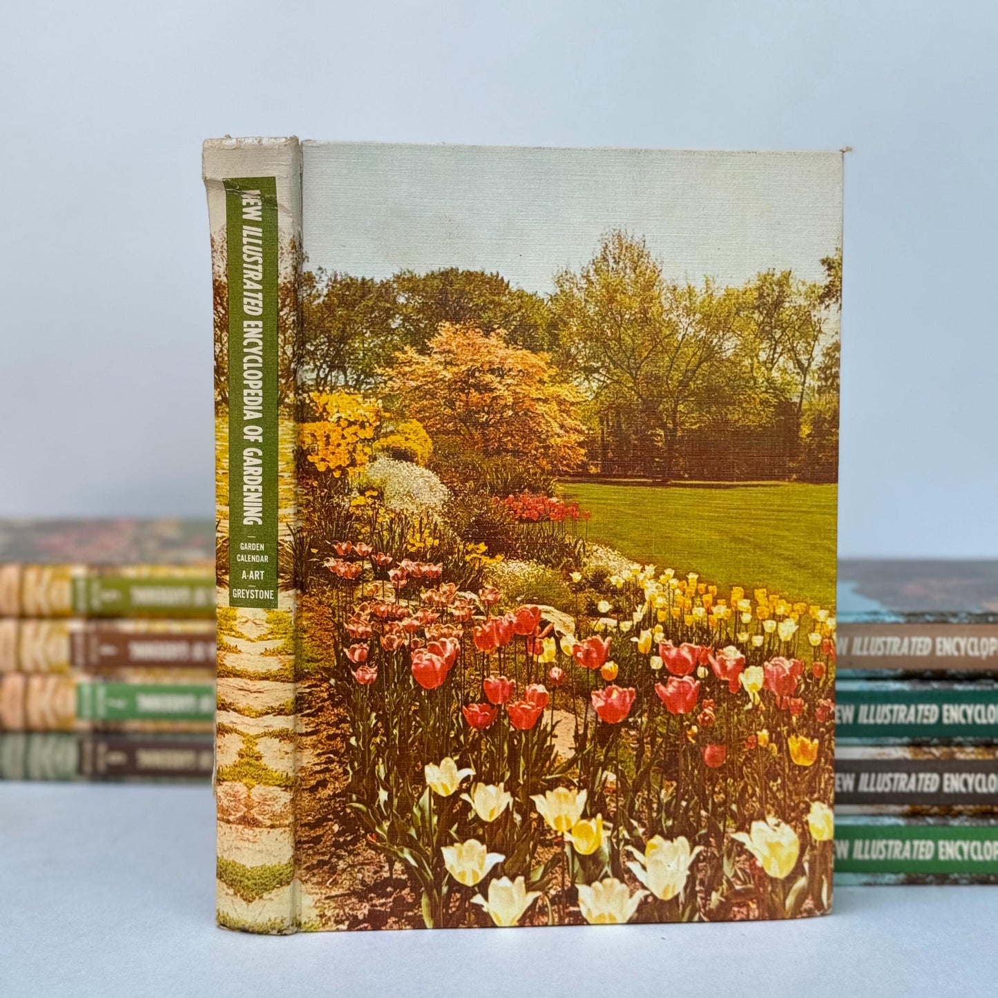 Vintage Gardening Books, New Illustrated Encyclopedia of Gardening, 1960, 14 Volumes