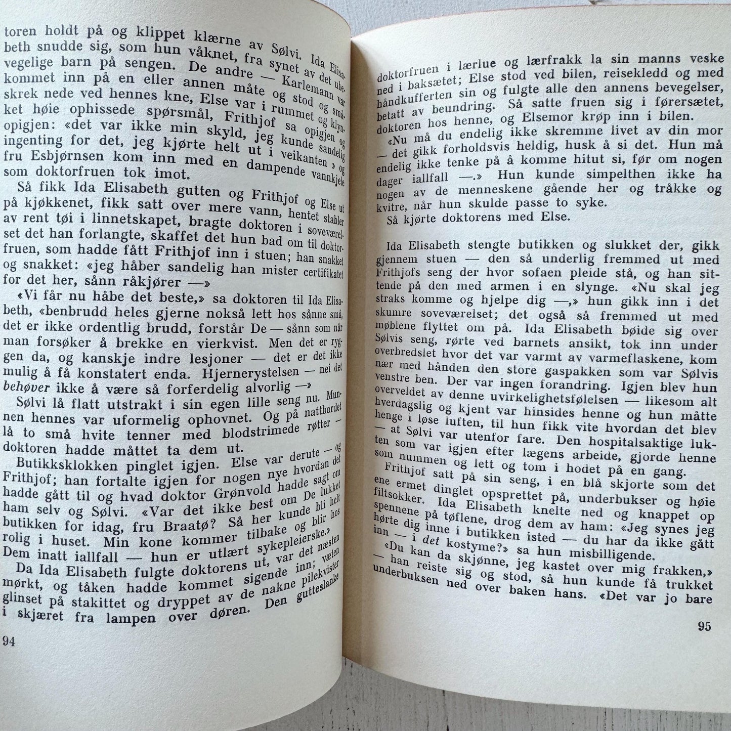 Black and Red Vintage Leather Bound Norwegian Book Set, Sigrid Undset Novels and Stories 1949