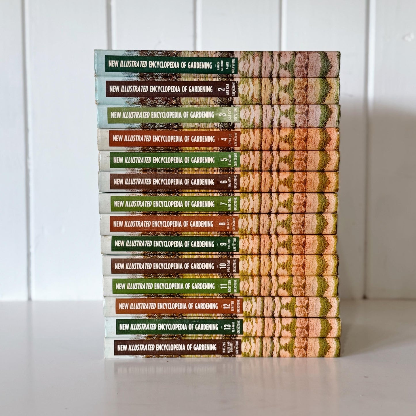 Vintage Gardening Books, New Illustrated Encyclopedia of Gardening, 1960, 14 Volumes