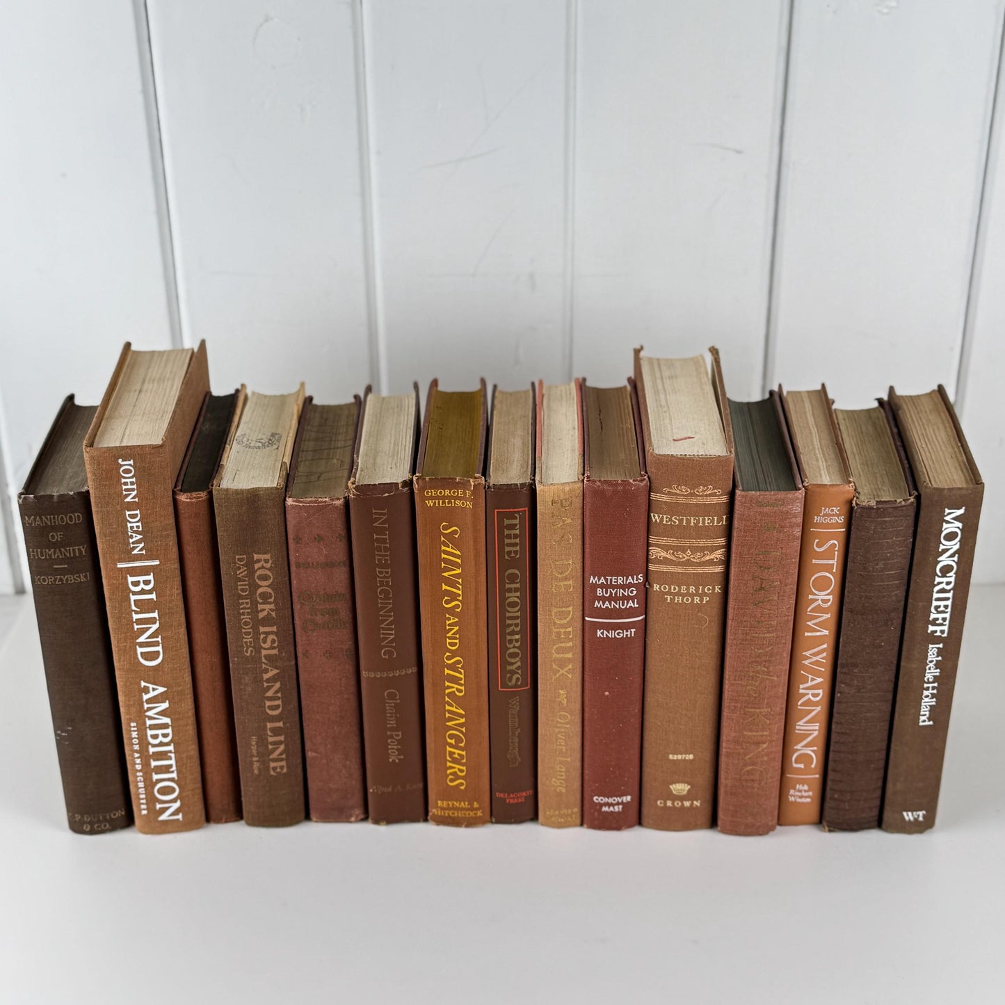 Vintage Brown Book Set, Autumn Rustic Bookshelf Decor, Shelf Styling Books by Color in Brown & Rust Tones