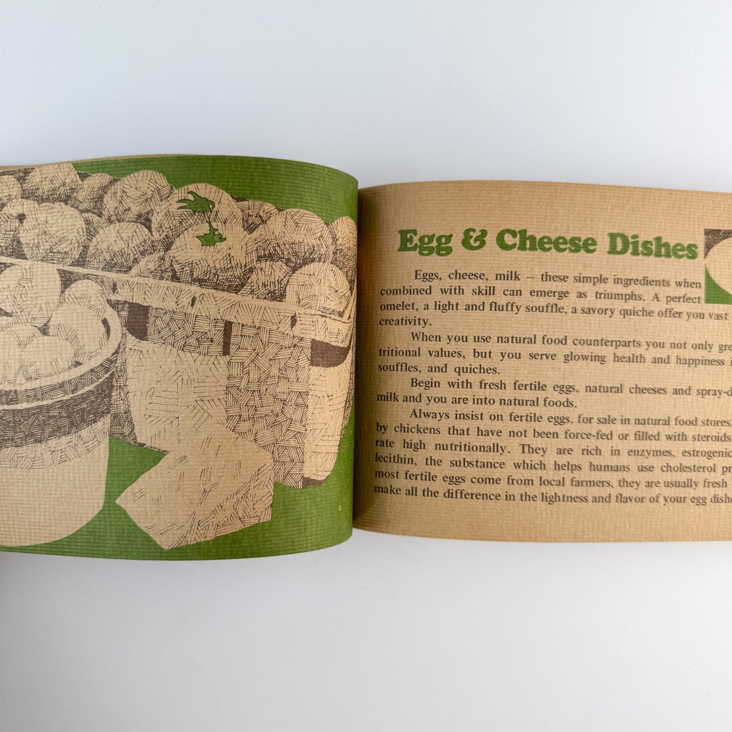 Natural Foods Cookbook, Maxine Atwater, Nitty Gritty Productions, 1972 - Pretty Old Books