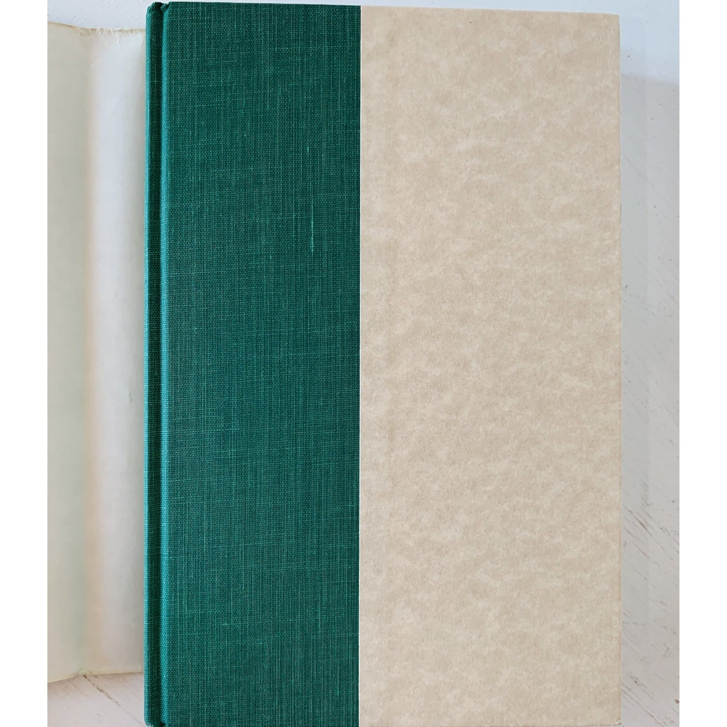 Neighbors to the Birds: A History of Birdwatchng in America, Hardcover 1988 - Pretty Old Books