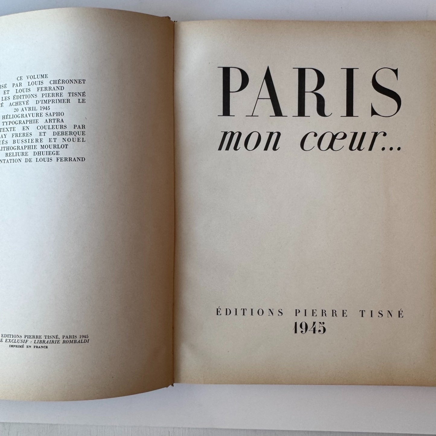Paris mon coeur, 1945 Paris Photography, Editions Pierre Tisne, First Edition - Pretty Old Books