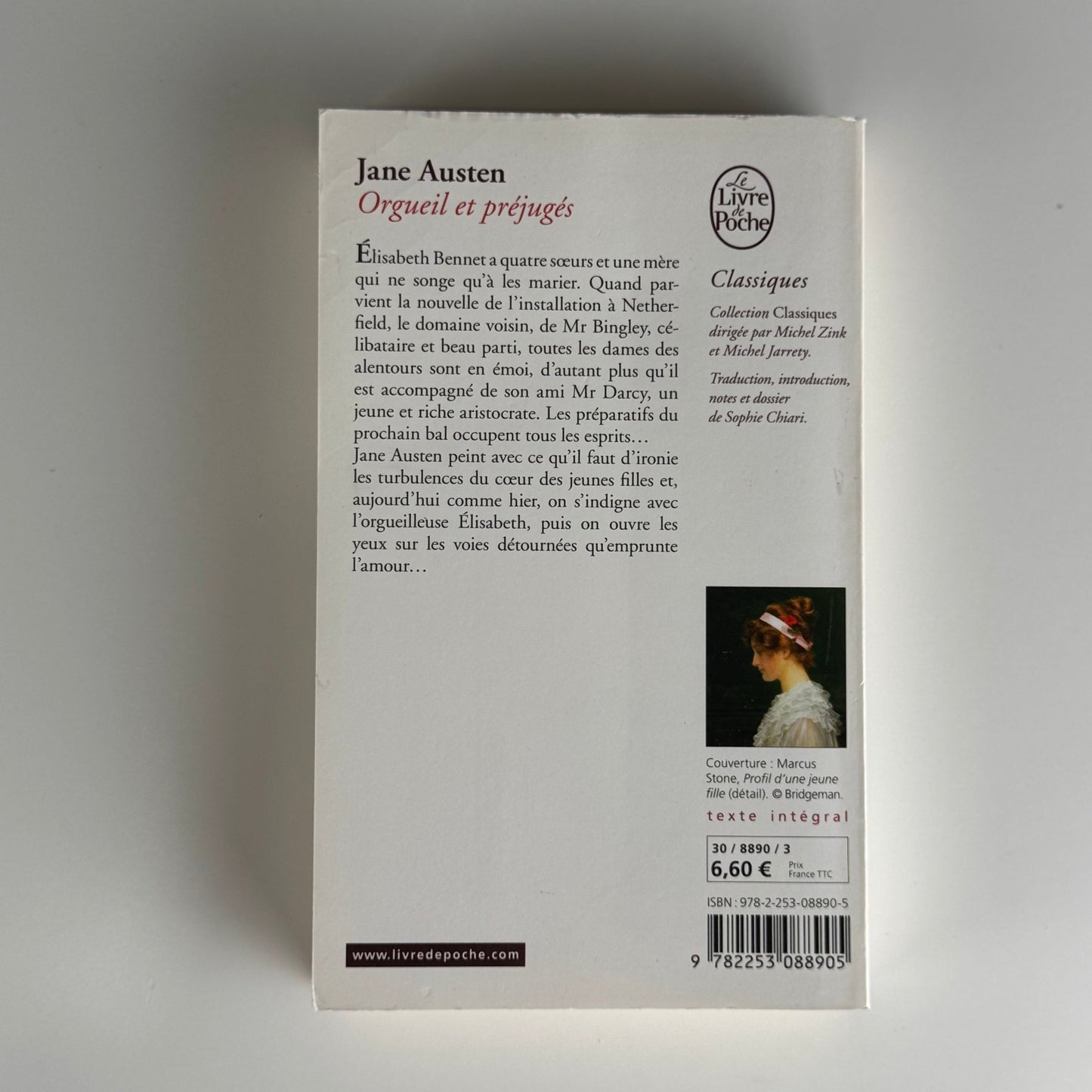 Pride and Prejudice, Jane Austen, Les Classiques de Poche, French Language Paperback 2011 - Pretty Old Books