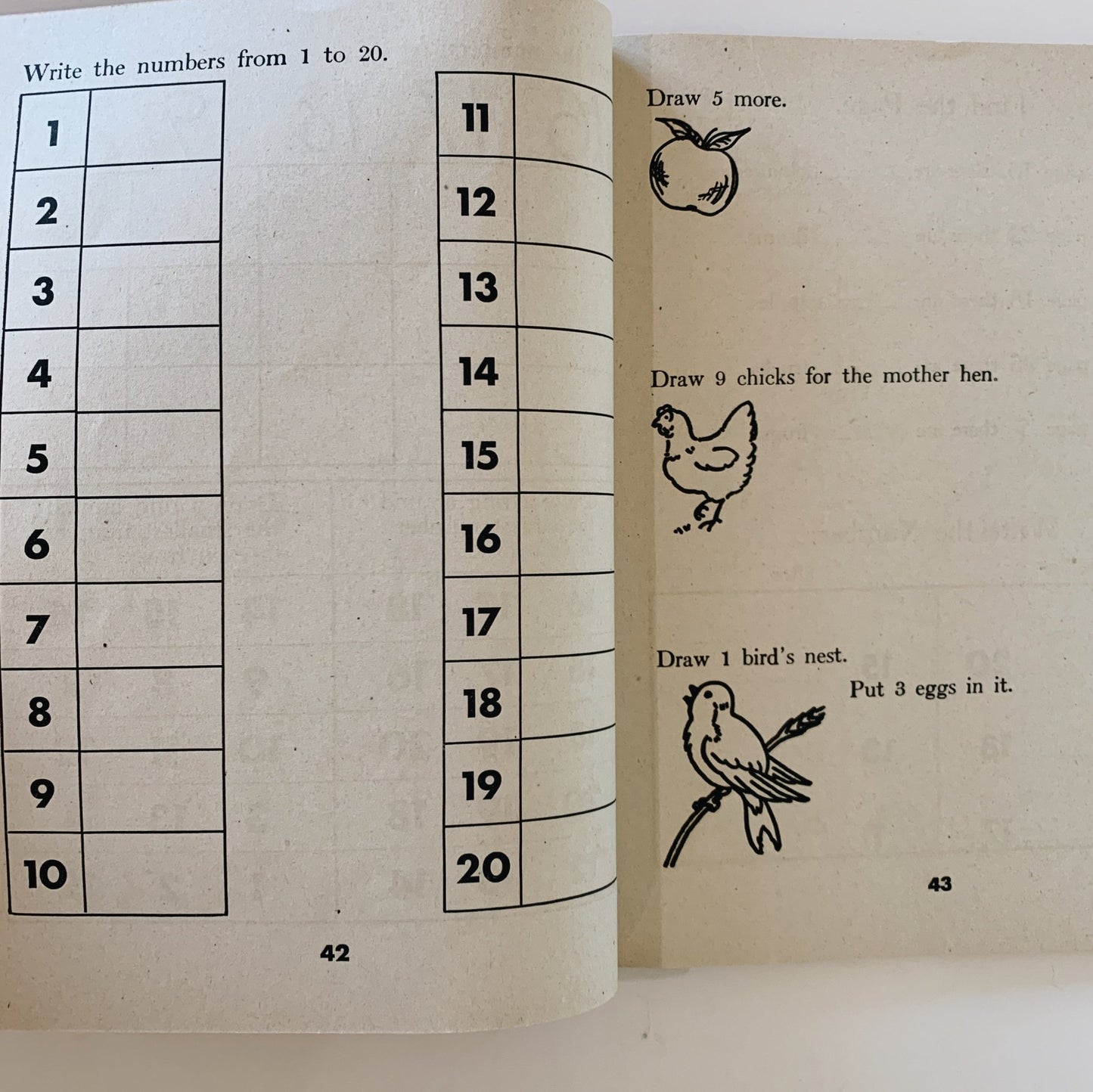 Shining Hours, A First Book of Numbers, 1942 Softcover School Book - Pretty Old Books