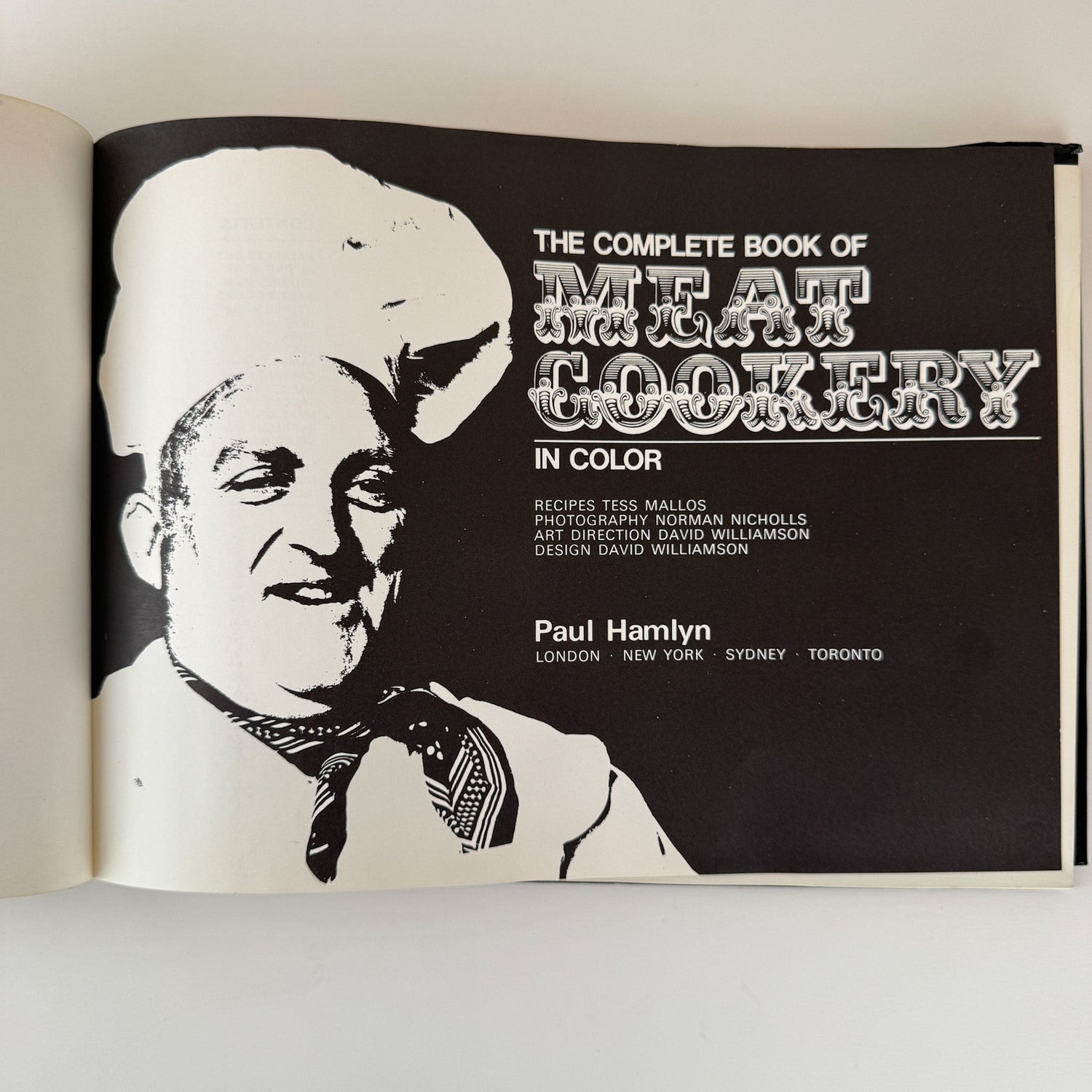 The Complete Book of Meat Cookery in Color, 1971, Illustrations - Pretty Old Books