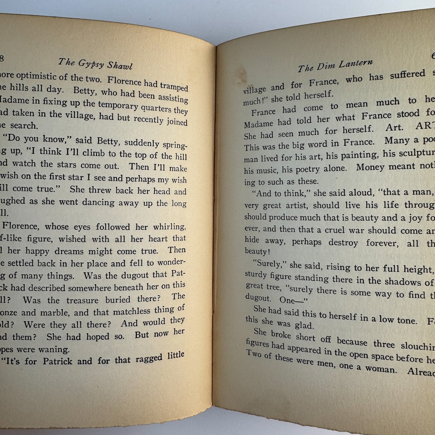 The Gypsy Shawl, Roy J. Snell, 1929 Reilly & Lee, Mystery Story for Girls - Pretty Old Books