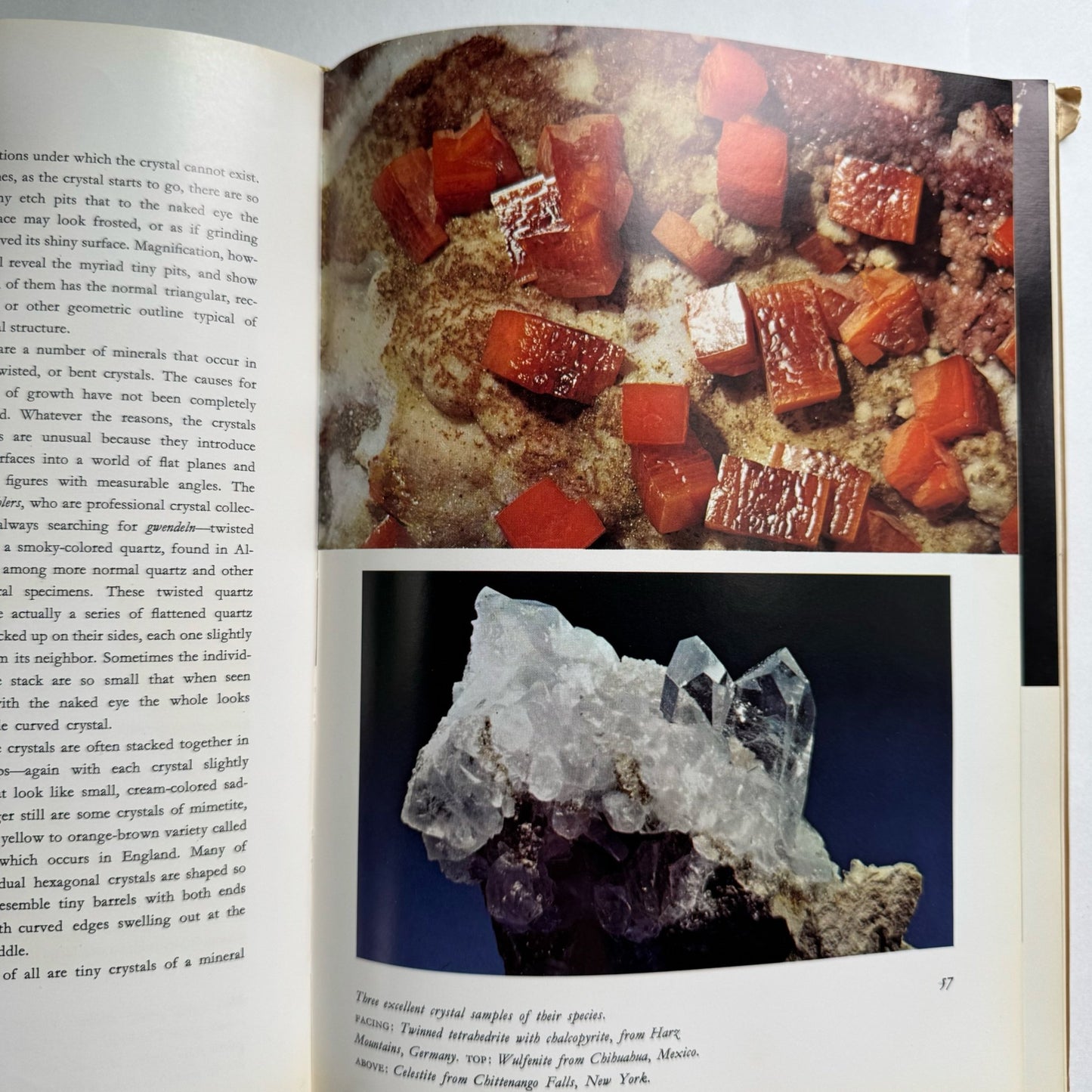 The Mineral Kingdom, 1968 Oversized Illustrated Nature Study Hardcover, Paul E. Desautels - Pretty Old Books