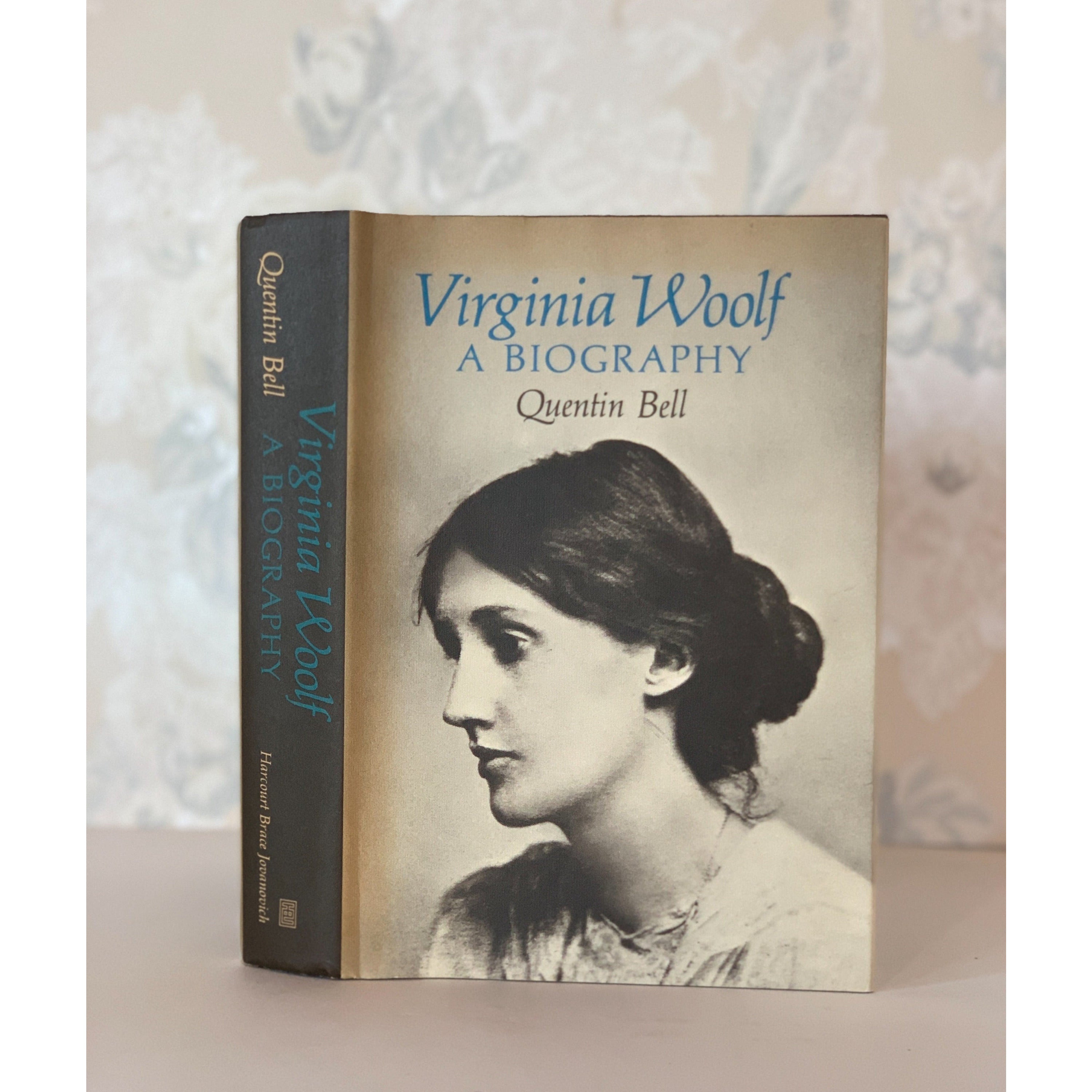  Virginia Woolf: books, biography, latest update