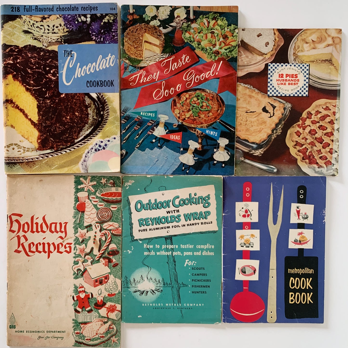 Set of 1950s Cookbooks, Vintage Paperback Recipe Book Collection