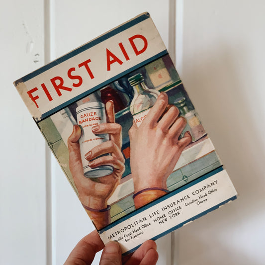 First Aid Illustrated 1930s Pamphlet, Metropolitan Life Insurance Co