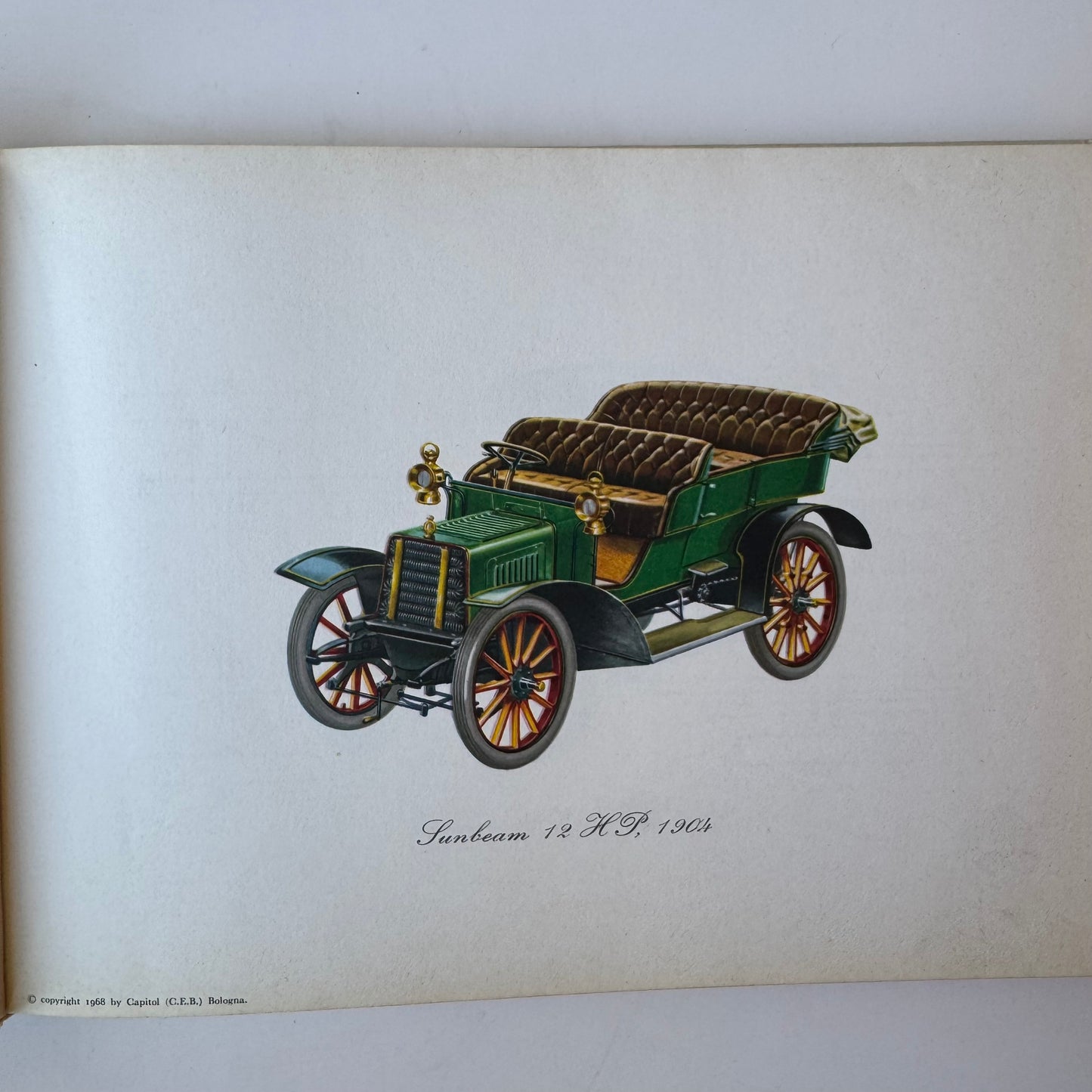 Antique Cars: The Story of the Automobile in Pictures, Lionel Morris, 1970 Hardcover DJ