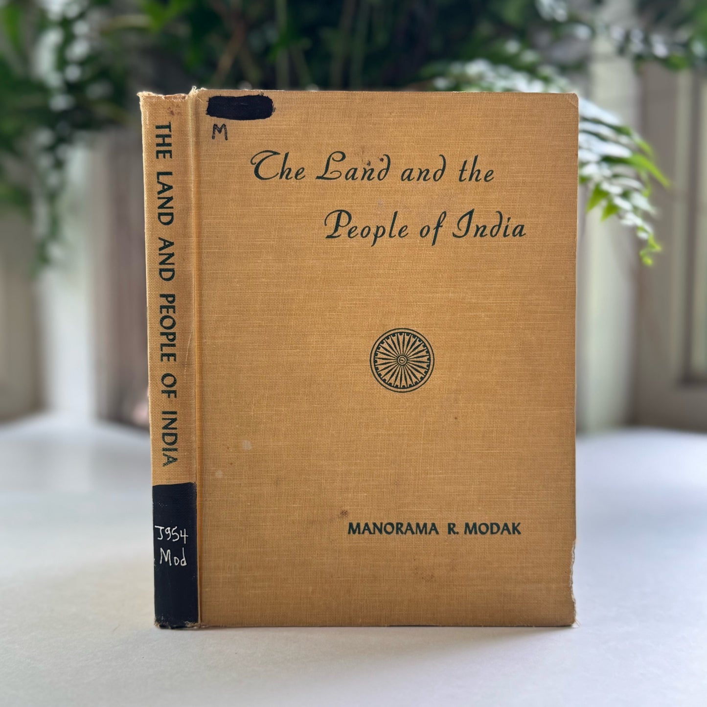 The Land and the People of India, 1960 Hardcover