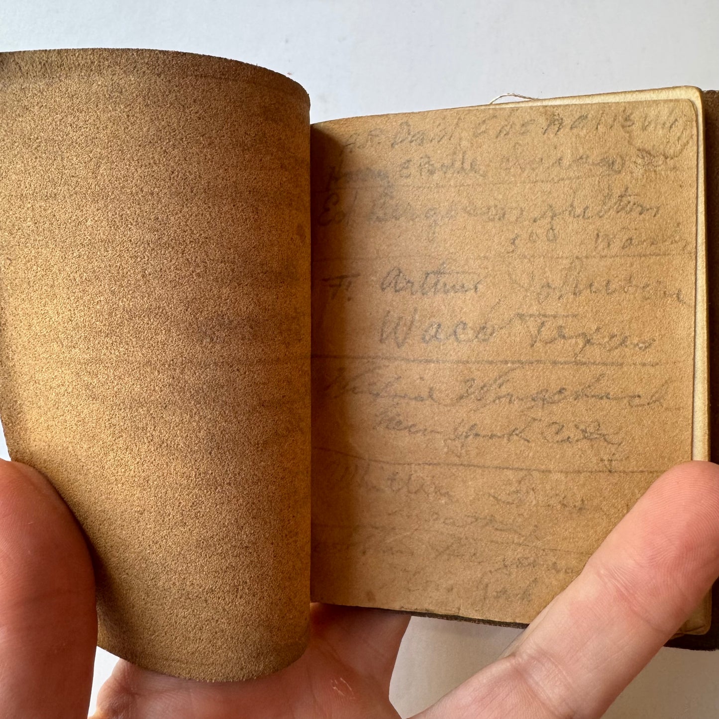 Little Leather Library Essays by Ralph Waldo Emerson, Tiny Mini Book