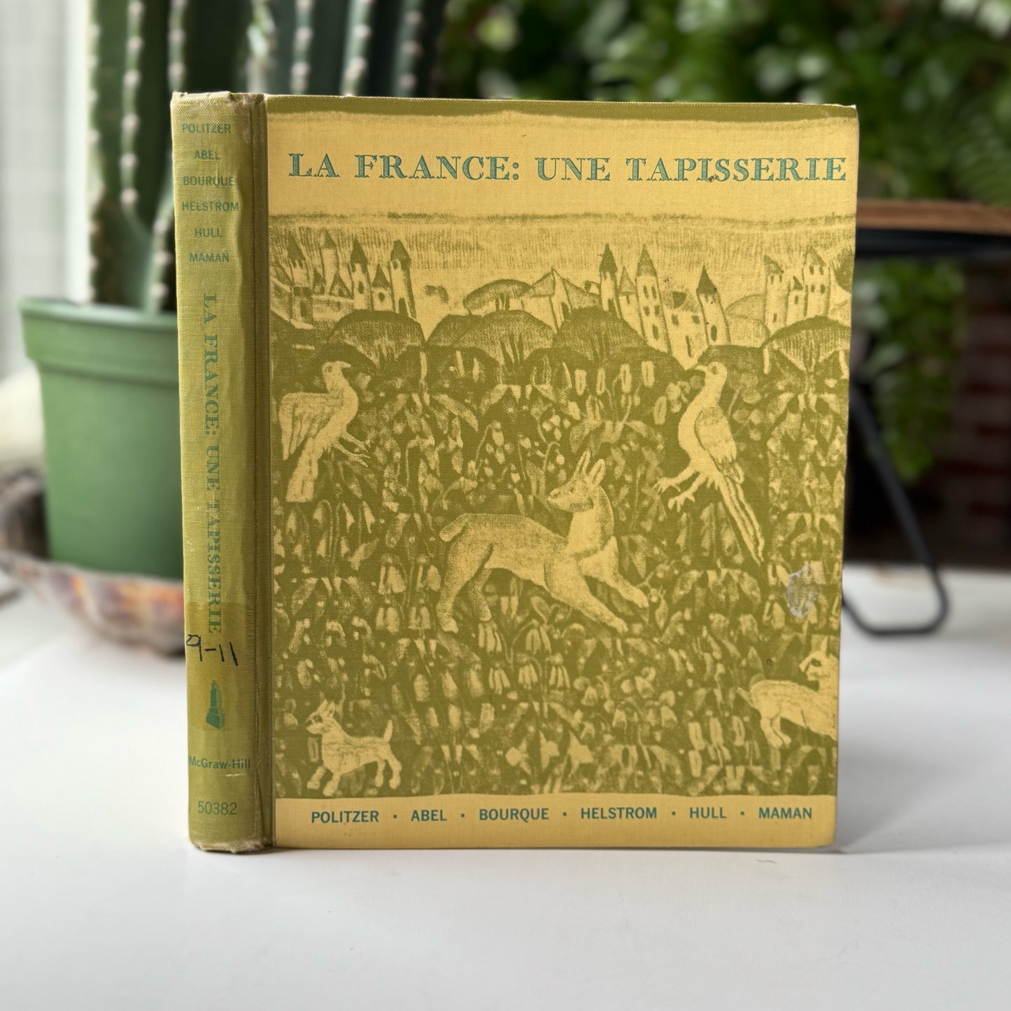 La France: Une Tapisserie, 1965 French School Book