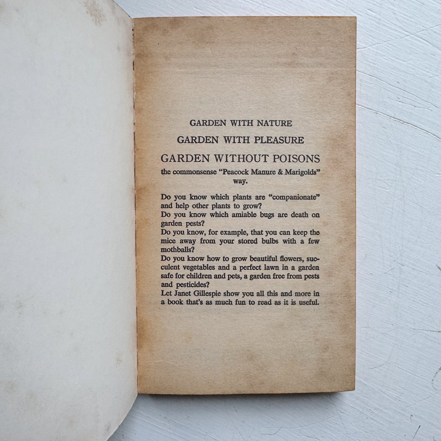 Peacock Manure & Marigolds: A No-Poison Guide to a Beautiful Garden, 1972