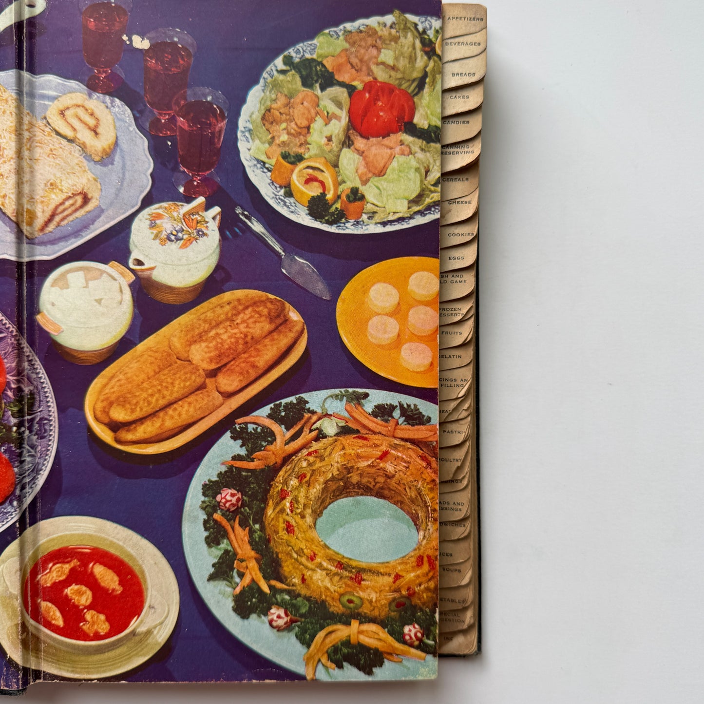 Searchlight Recipe Book, 1944, Household Magazine Tabbed Hardcover