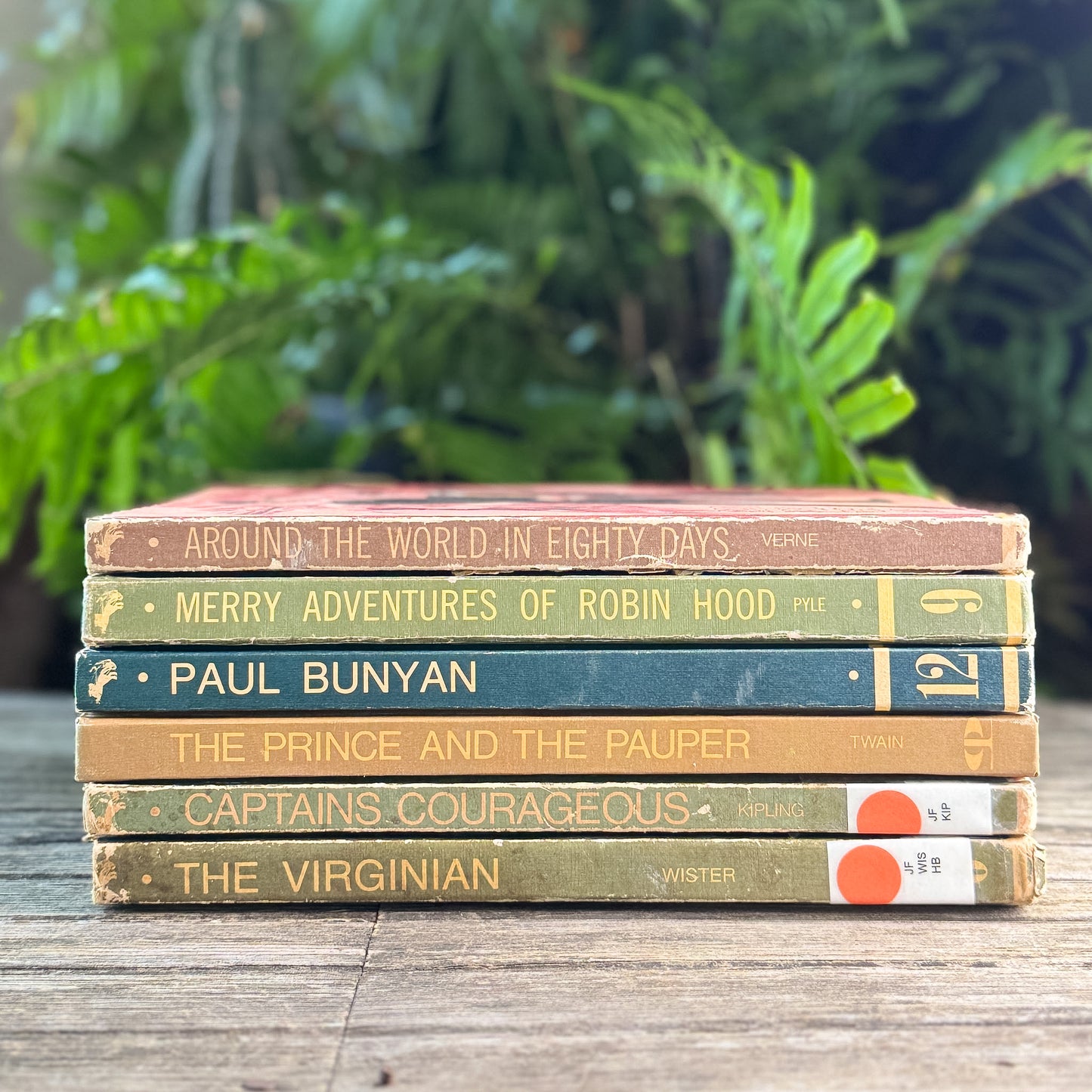 Classic Press Set (6 Books), Around the World in 80 Days, Robin Hood, Paul Bunyan & More