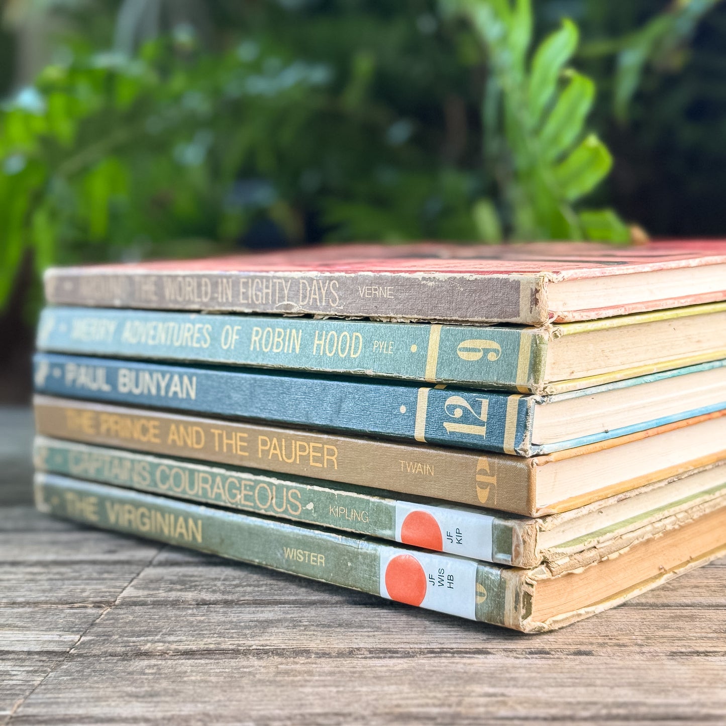 Classic Press Set (6 Books), Around the World in 80 Days, Robin Hood, Paul Bunyan & More