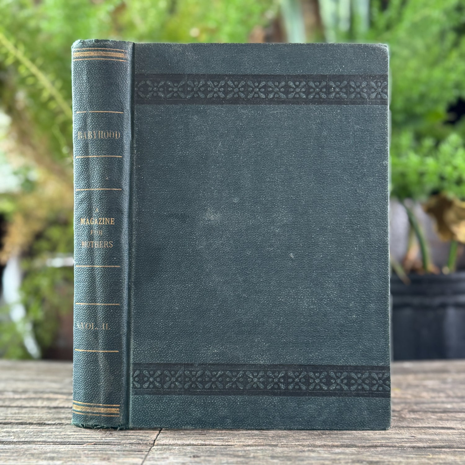 Vintage Home and Garden Books