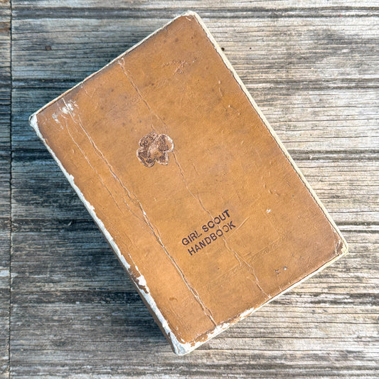 Girl Scout Handbook, Girl Scouts Inc., 1940, Fifth Impression 1943