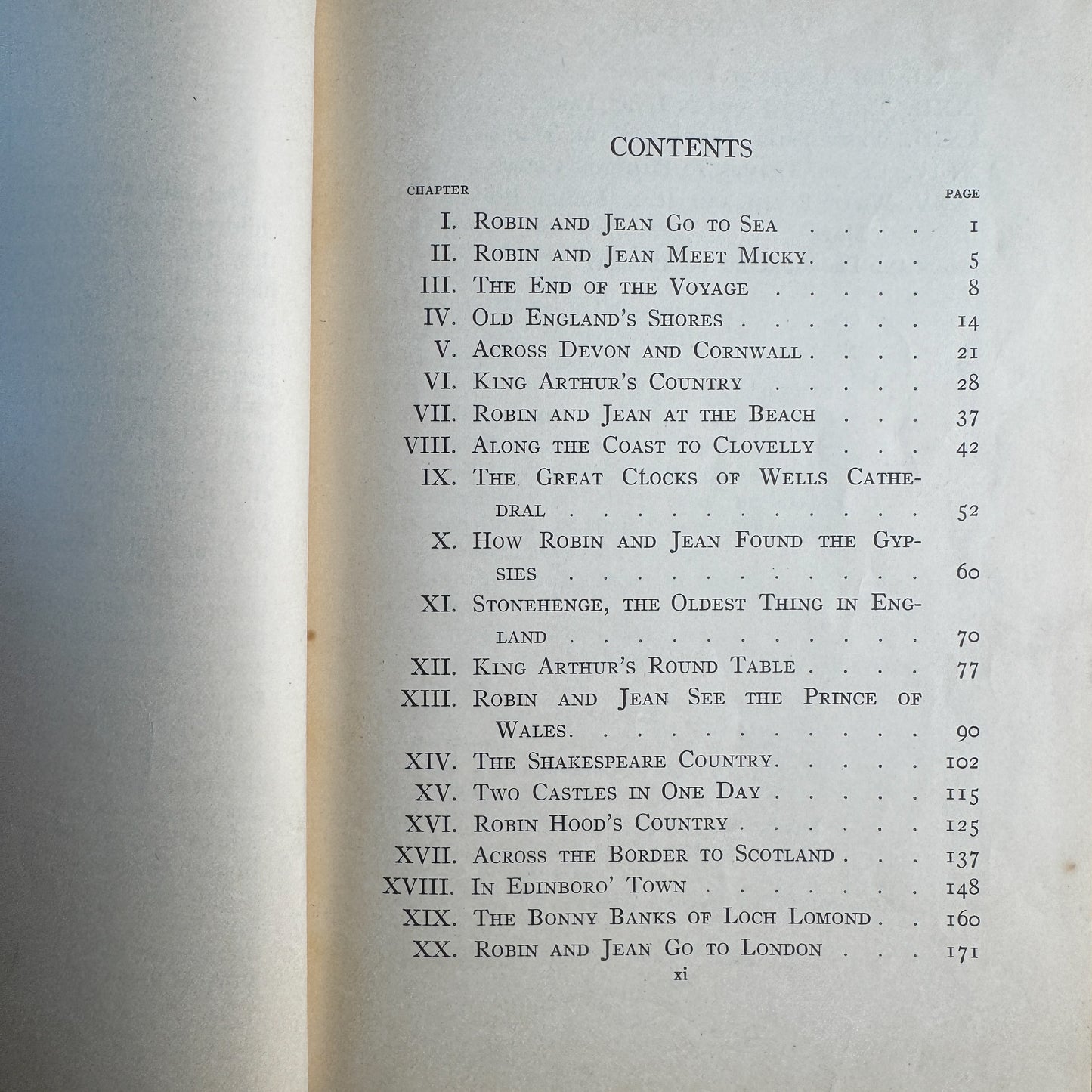Robin and Jean in England, Lawrence S. Williams, Drawings by Sue Runyon, 1929