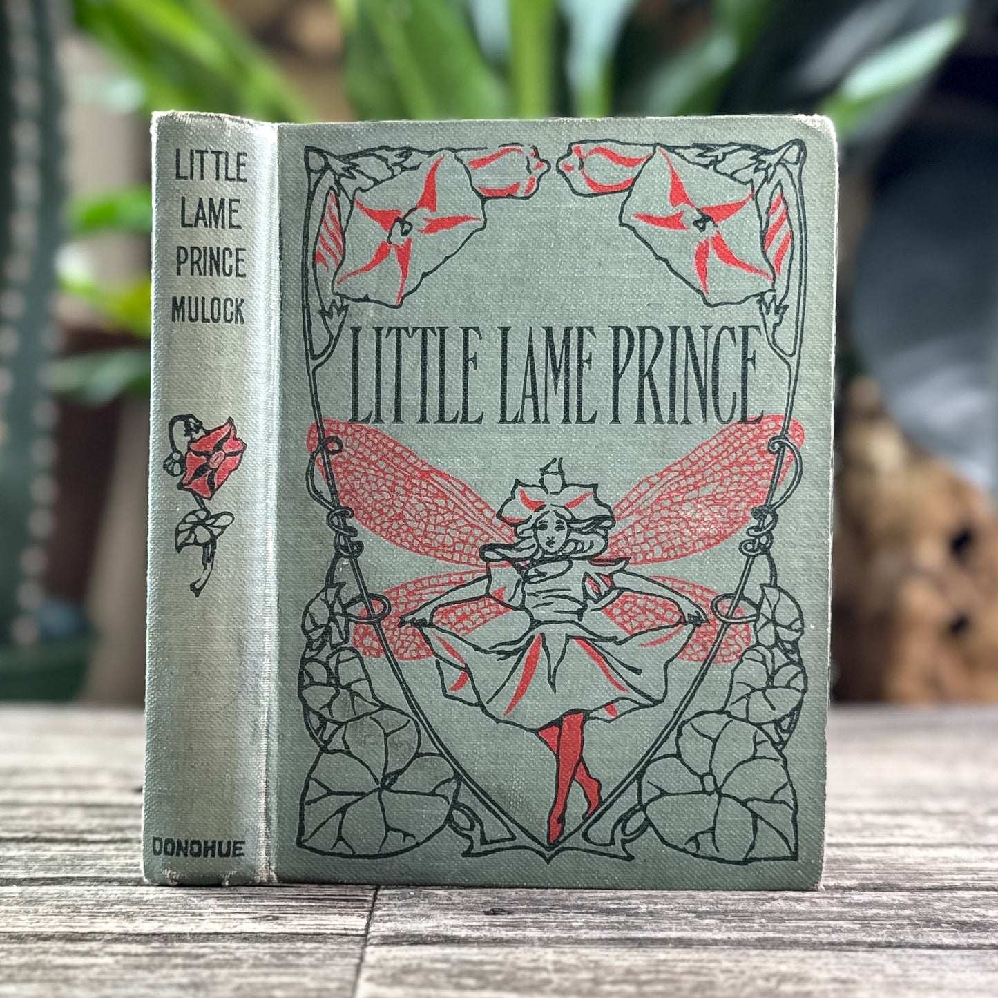The Little Lame Prince, Miss Mulock, M.A. Donohue & Company Small Antique Edition