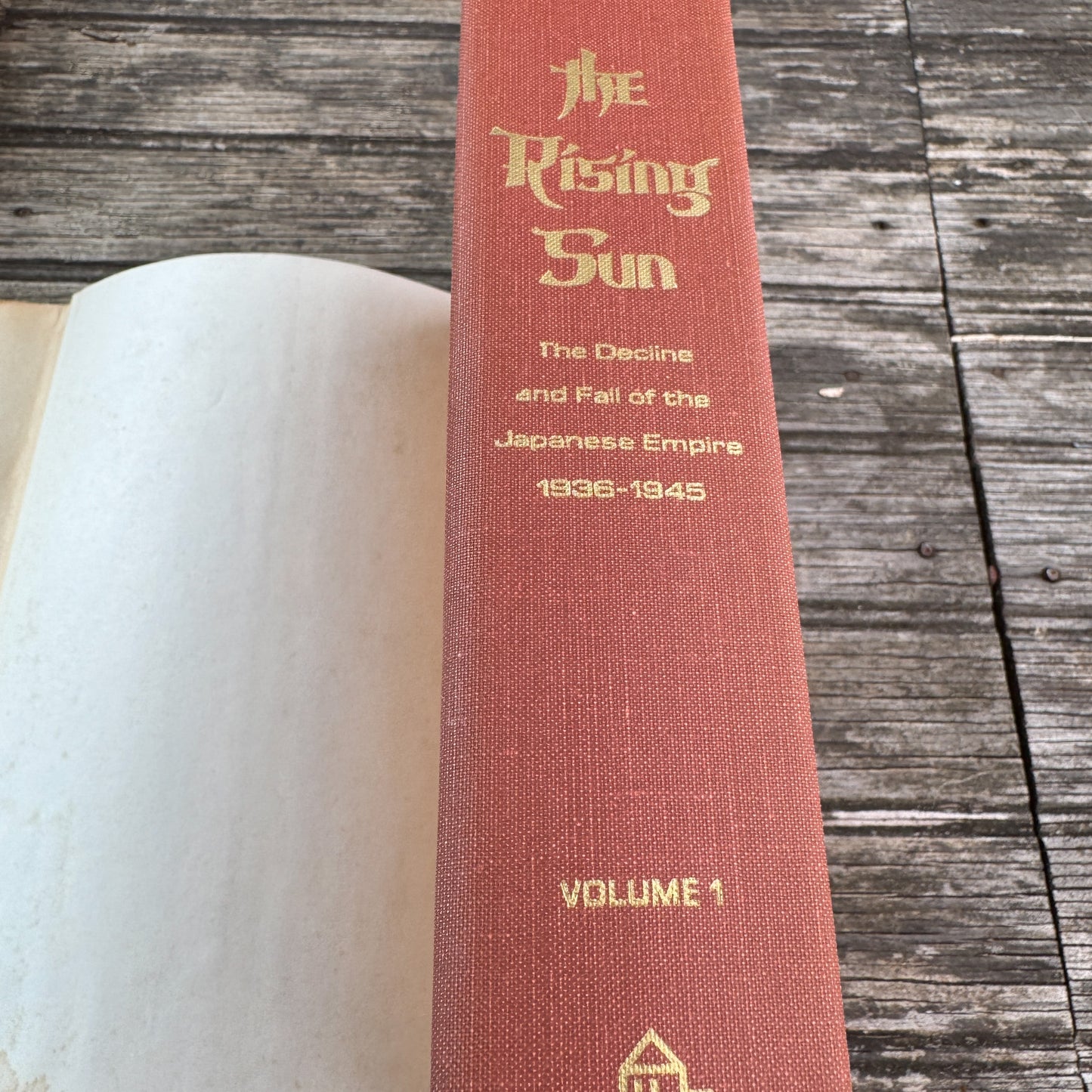 The Rising Sun, Vols. 1 & 2: The Decline and Fall of the Japanese Empire, John Toland, 1970