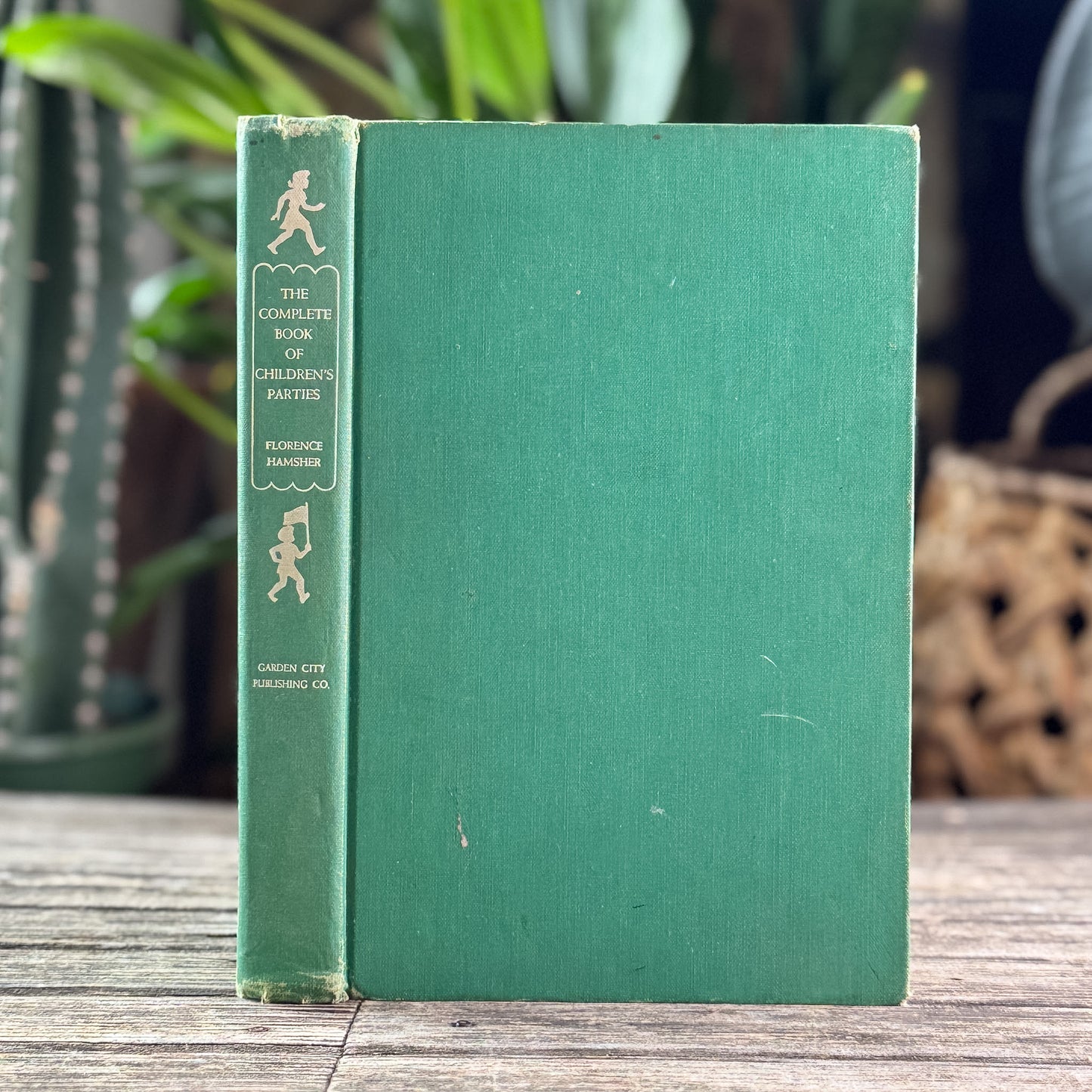 The Complete Book of Children's Parties, Florence Hamsher, 1949