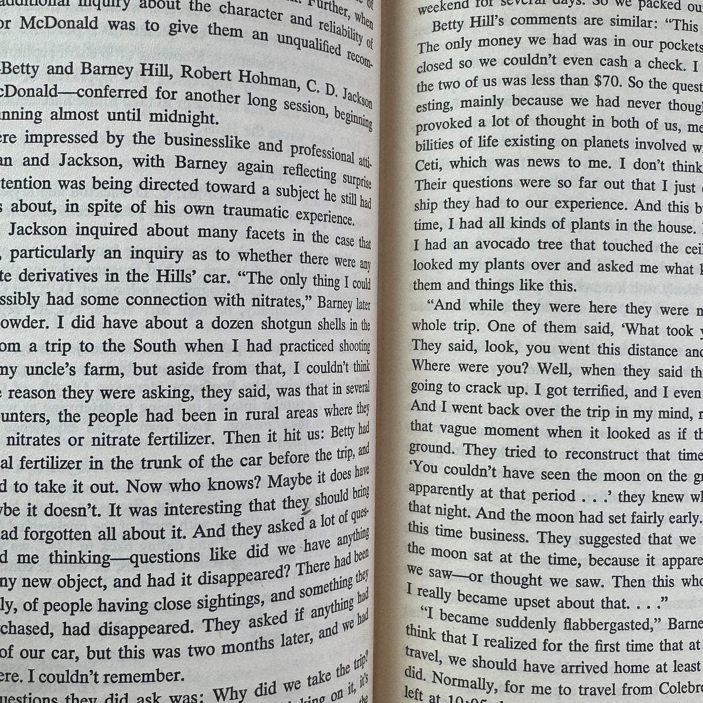 The Interrupted Journey: Two Lost Hours Aboard a Flying Saucer, John G. Fuller, 1966, The Dial Press