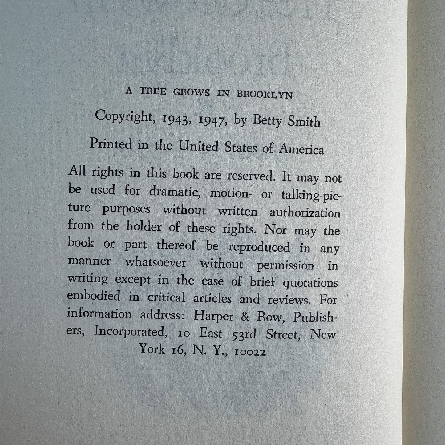 A Tree Grows in Brooklyn, Betty Smith, 1947, International Collectors Library