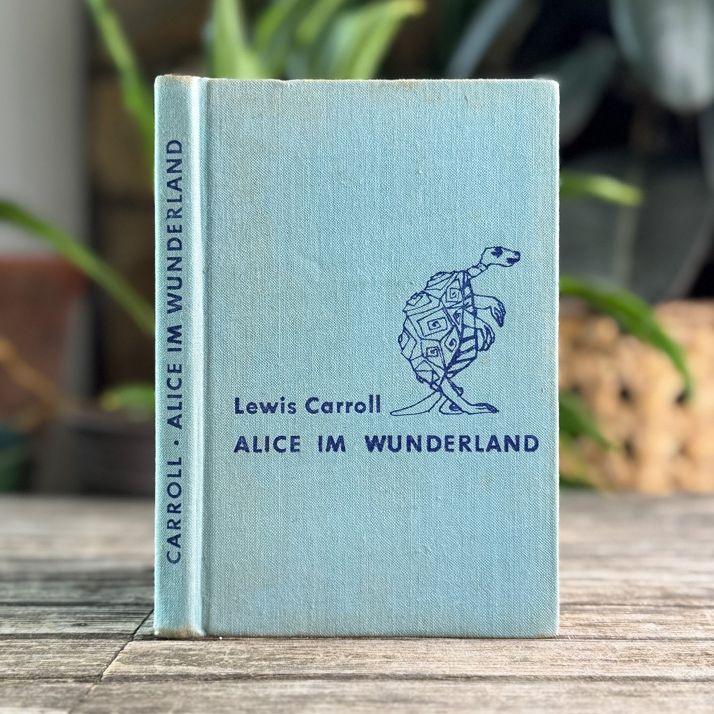 Alice im Wunderland, Lewis Carroll, German Edition, circa 1970