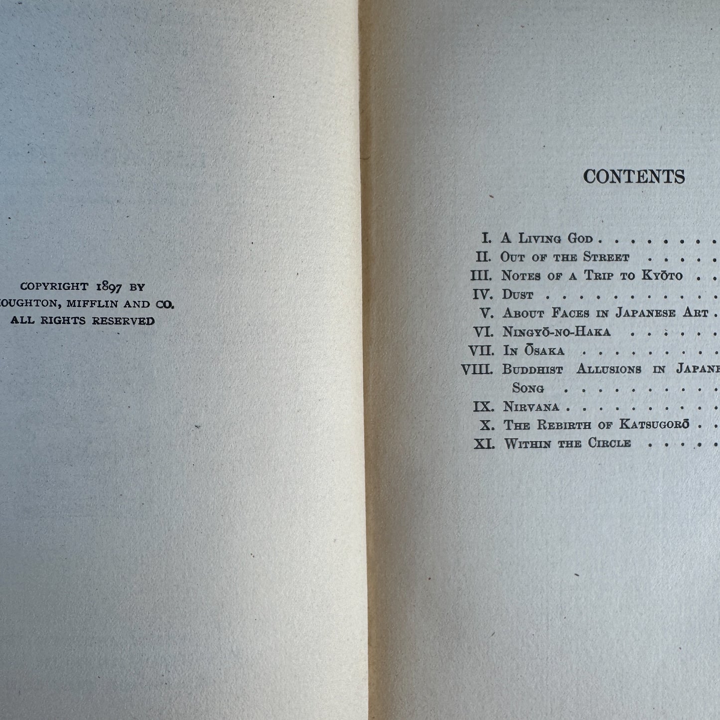 Gleanings in Buddha-Fields: Studies of Hand and Soul in the Far East, 1897