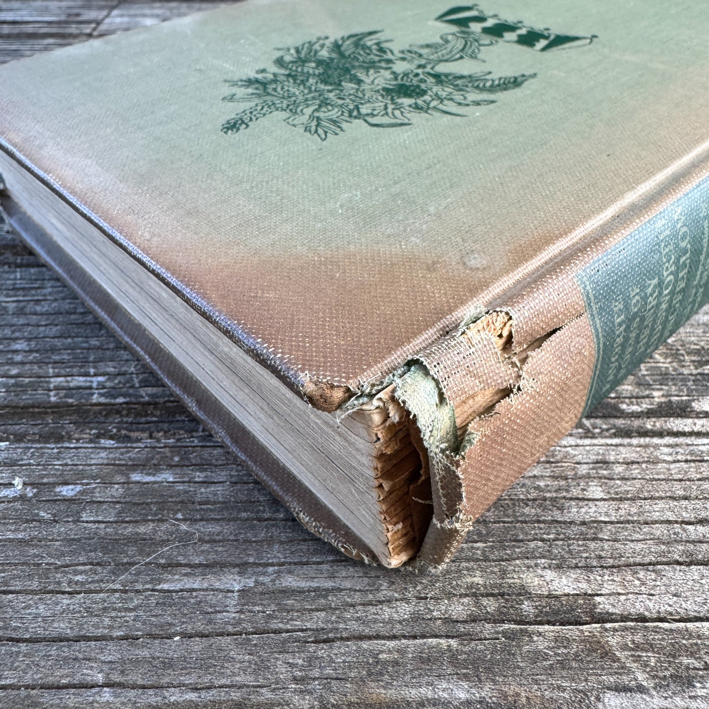 Favorite Poems of Henry Wadsworth Longfellow, 1947, Illustrated