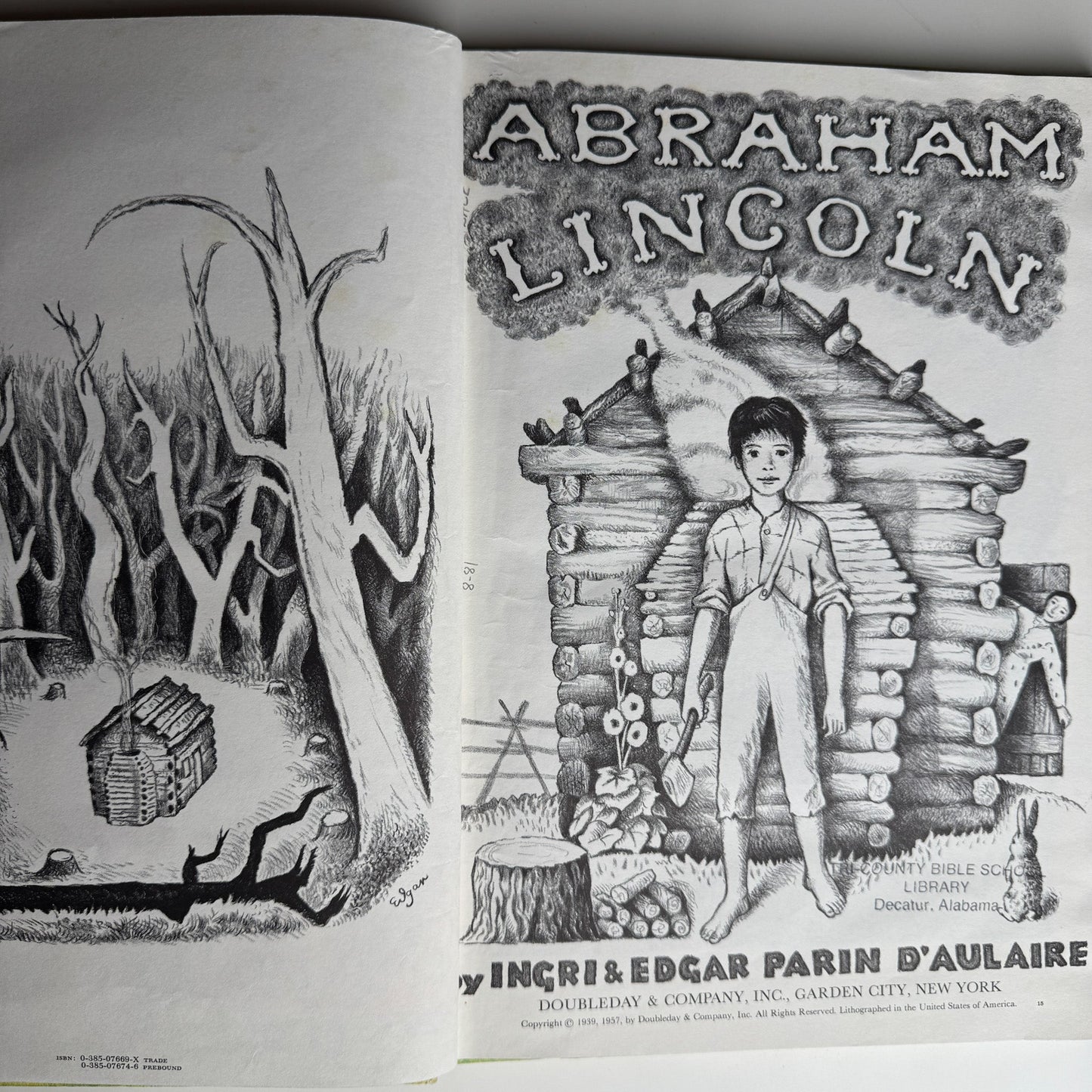 Abraham Lincoln, Ingri & Edgar Parin d'Aulaire, 1957 - Pretty Old Books