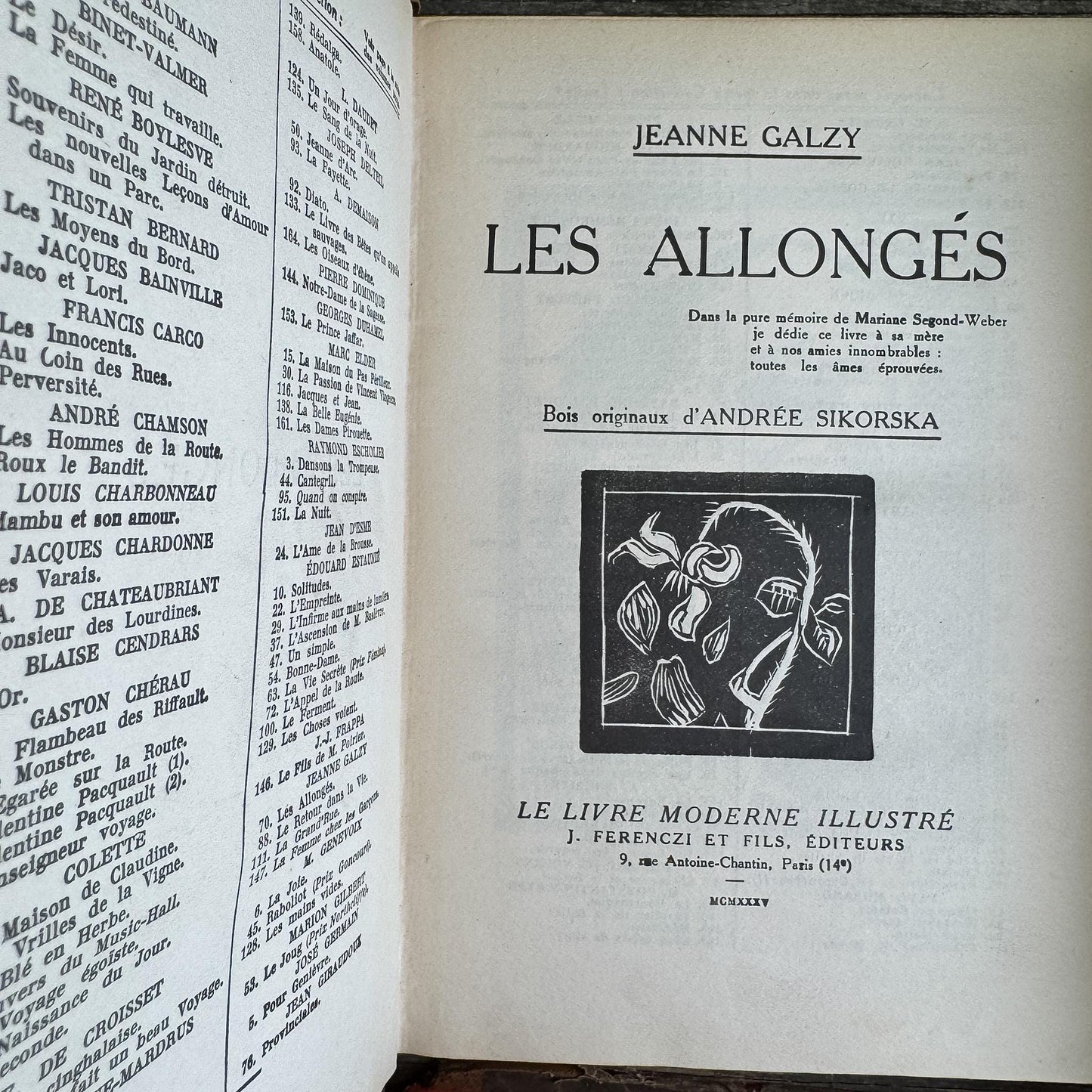 Antique French Caramel Brown and Gold Leather Book Set - Pretty Old Books