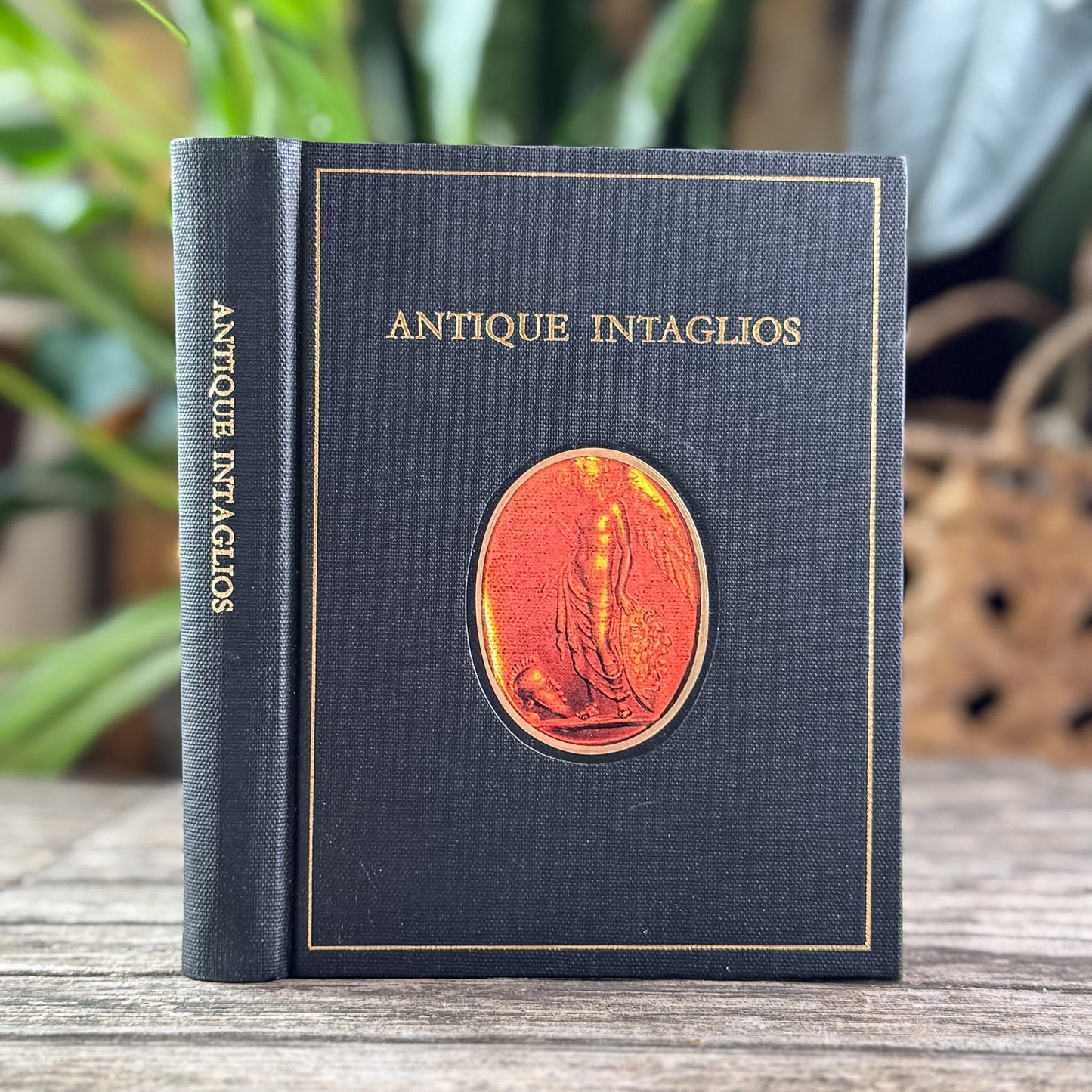 Antique Intaglios in the Hermitage Collection, O. Neverov, 1976, Aurora Art Publishers - Pretty Old Books
