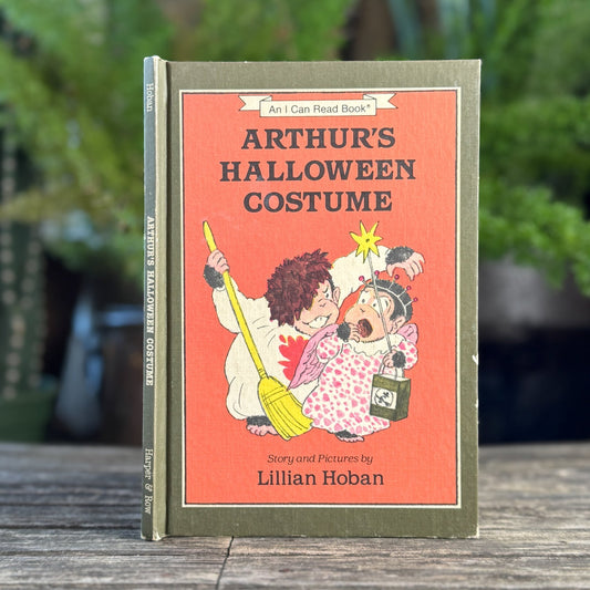 Arthur’s Halloween Costume by Lillian Hoban, 1984 - Pretty Old Books